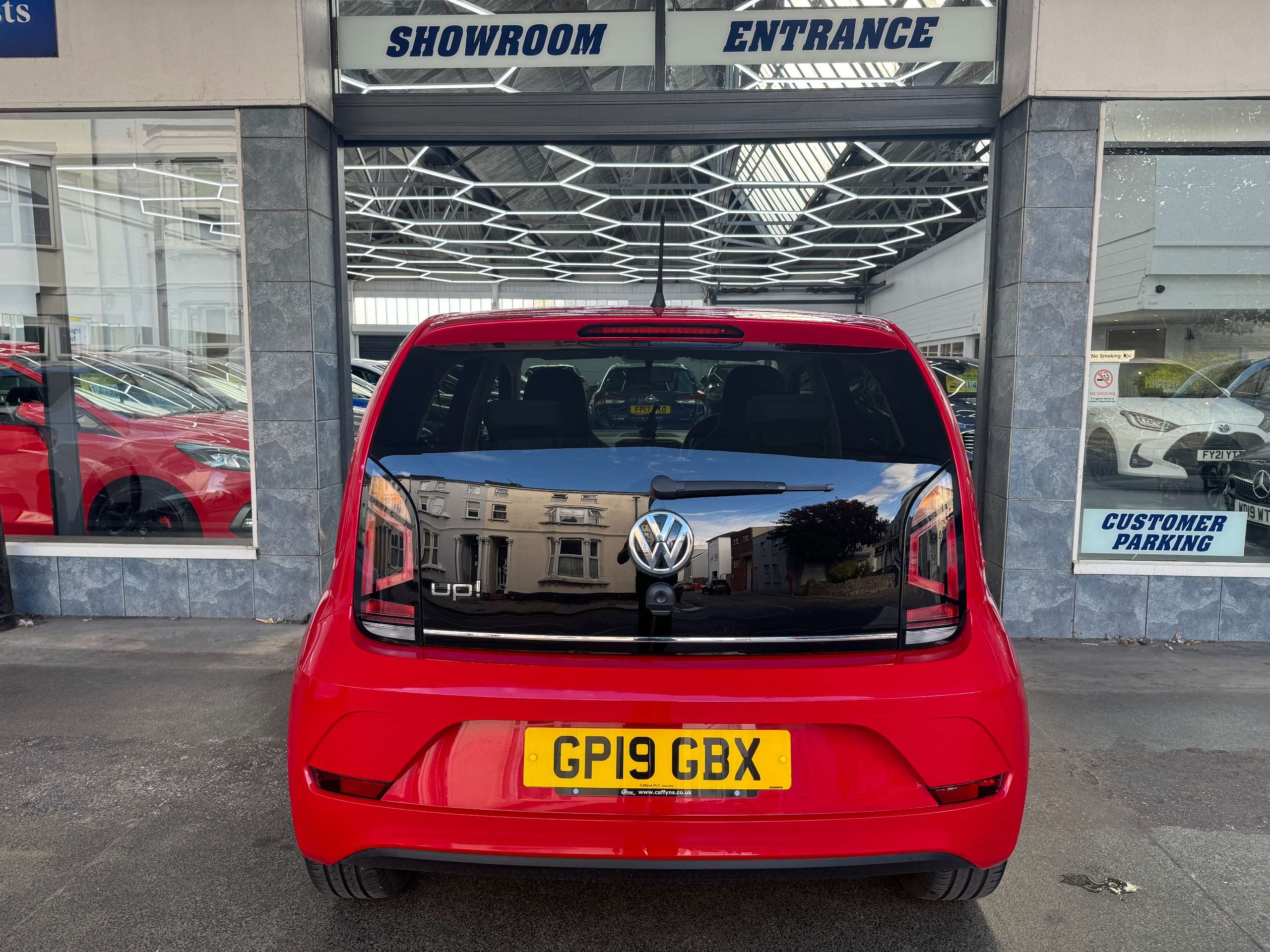 2019 VOLKSWAGEN UP! 2019 VOLKSWAGEN UP!