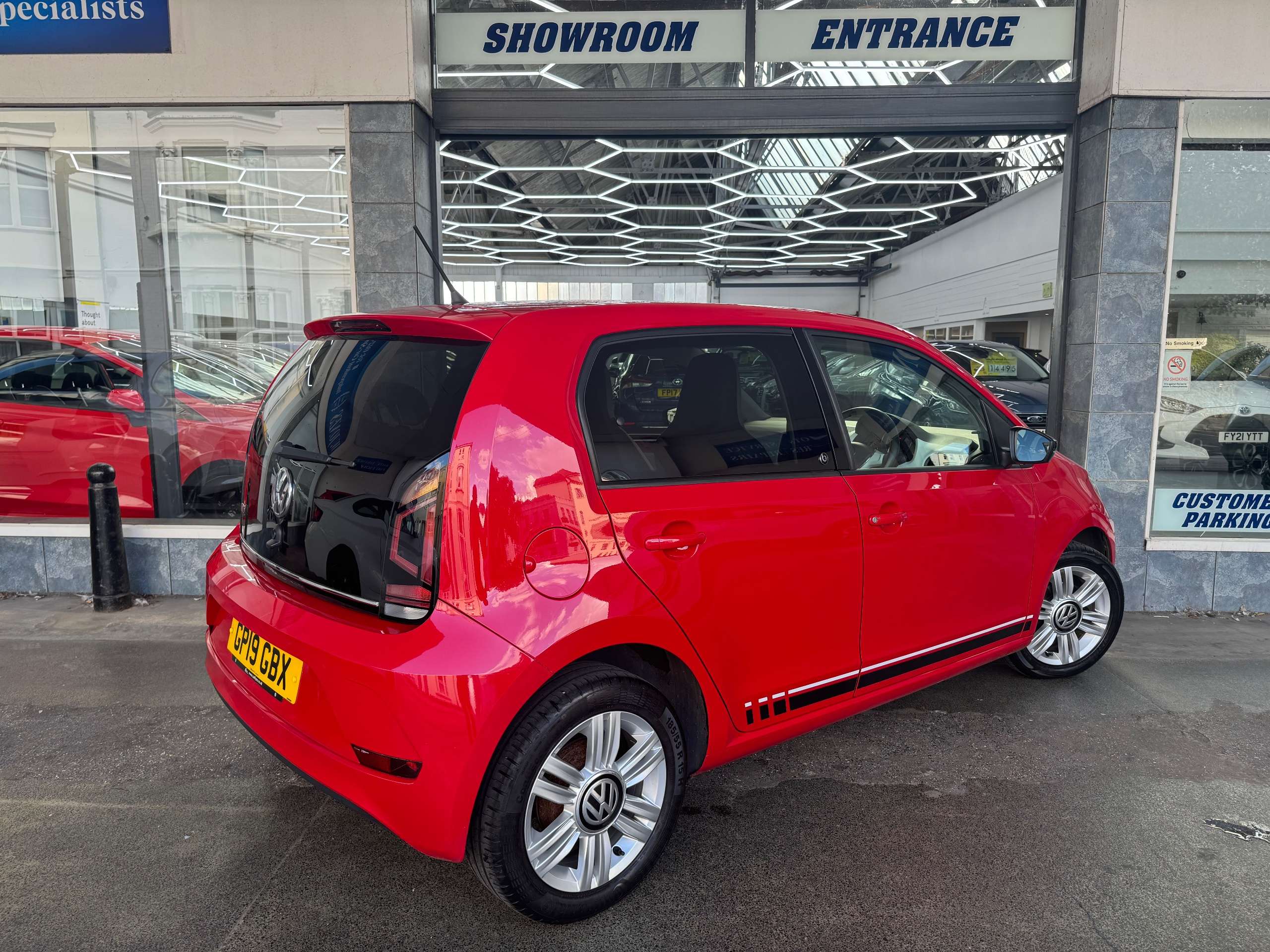 2019 VOLKSWAGEN UP! 2019 VOLKSWAGEN UP!