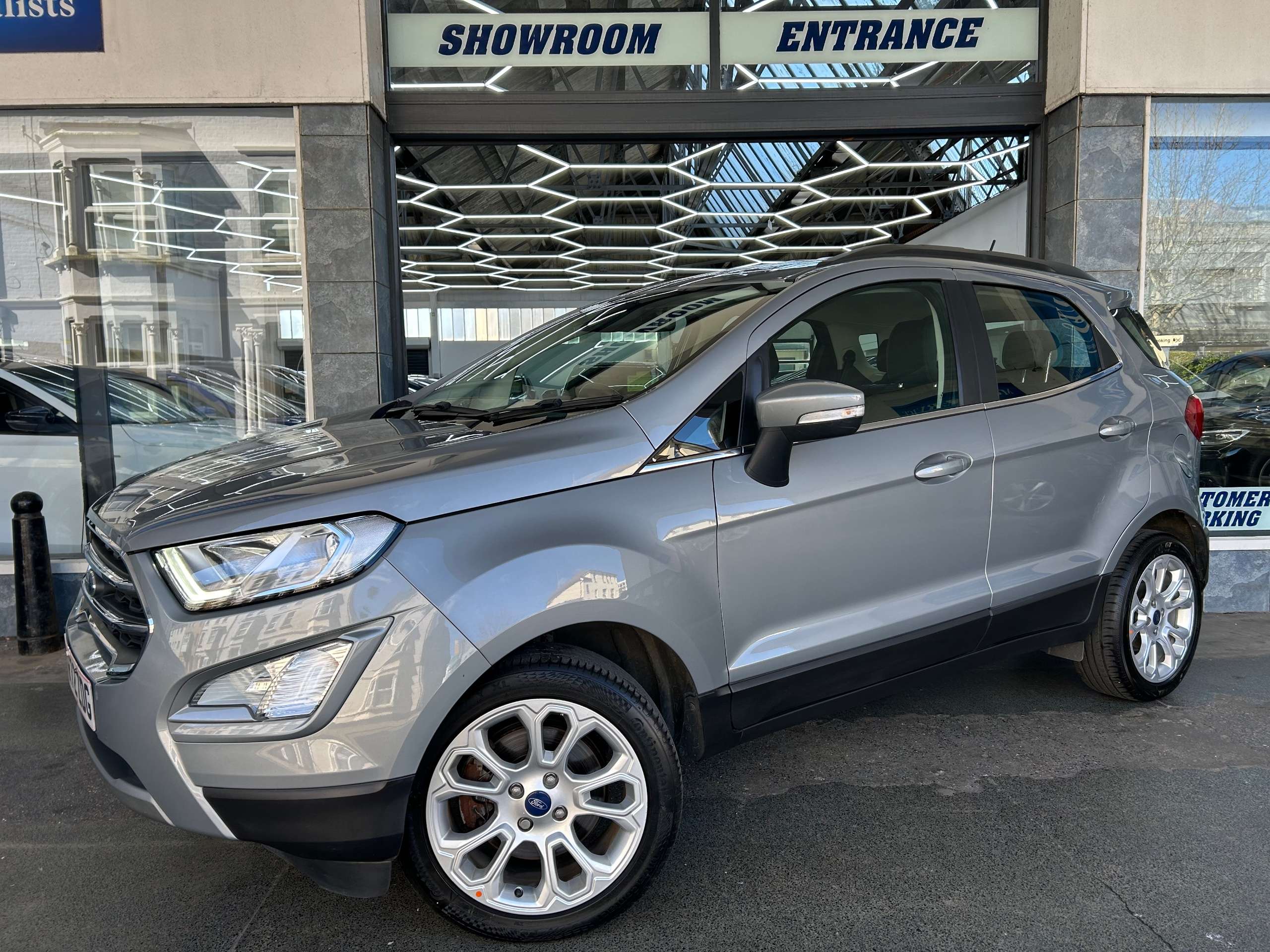 A 2022 FORD ECOSPORT 1.0T EcoBoost GPF Titanium SUV Petrol Manual Euro 6 (s/s) (125 ps) 5dr A 2022 FORD ECOSPORT 1.0T EcoBoost GPF Titanium SUV Petrol Manual Euro 6 (s/s) (125 ps) 5dr