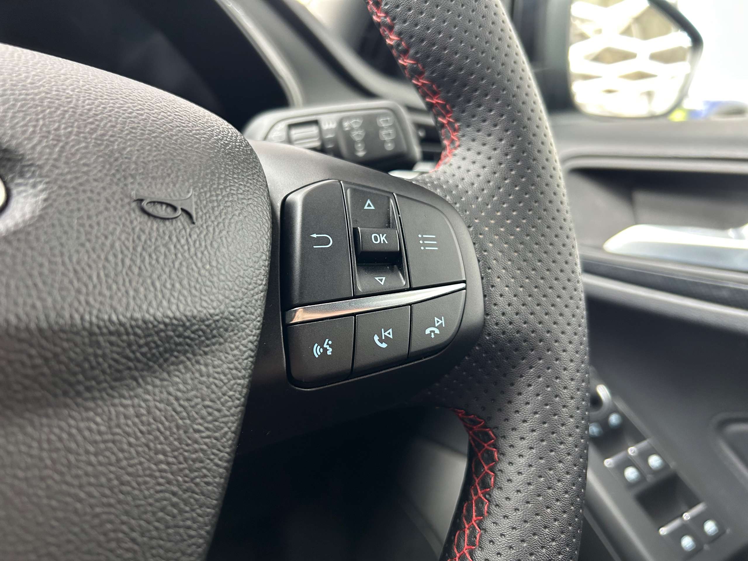 2023 FORD FOCUS 2023 FORD FOCUS