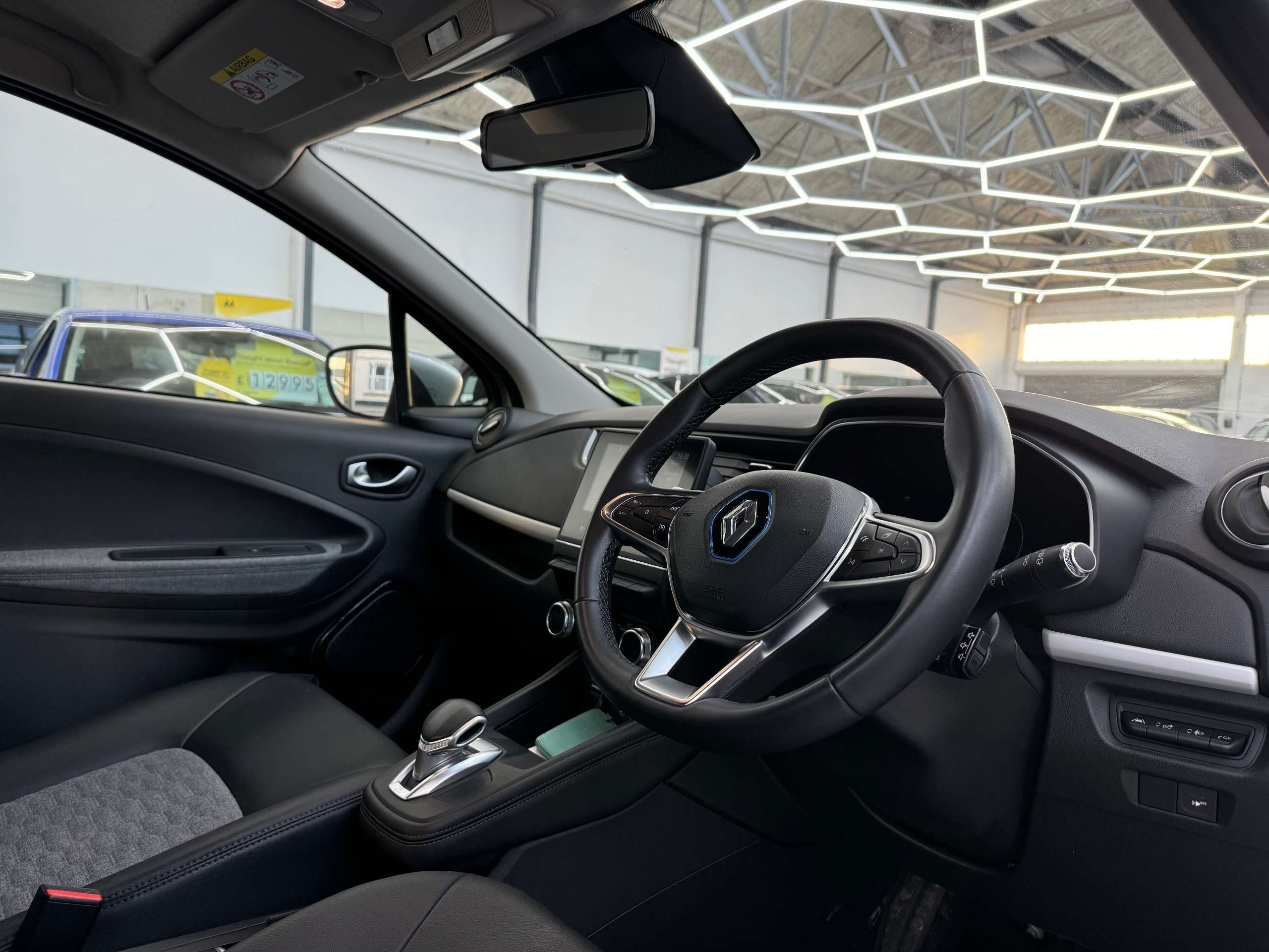 2021 RENAULT ZOE 2021 RENAULT ZOE