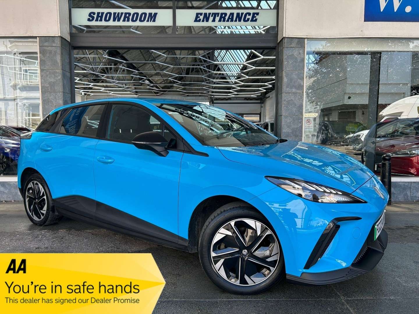 A 2023 MG MG4 51kWh SE Hatchback Electric Auto (170 ps) 5dr A 2023 MG MG4 51kWh SE Hatchback Electric Auto (170 ps) 5dr