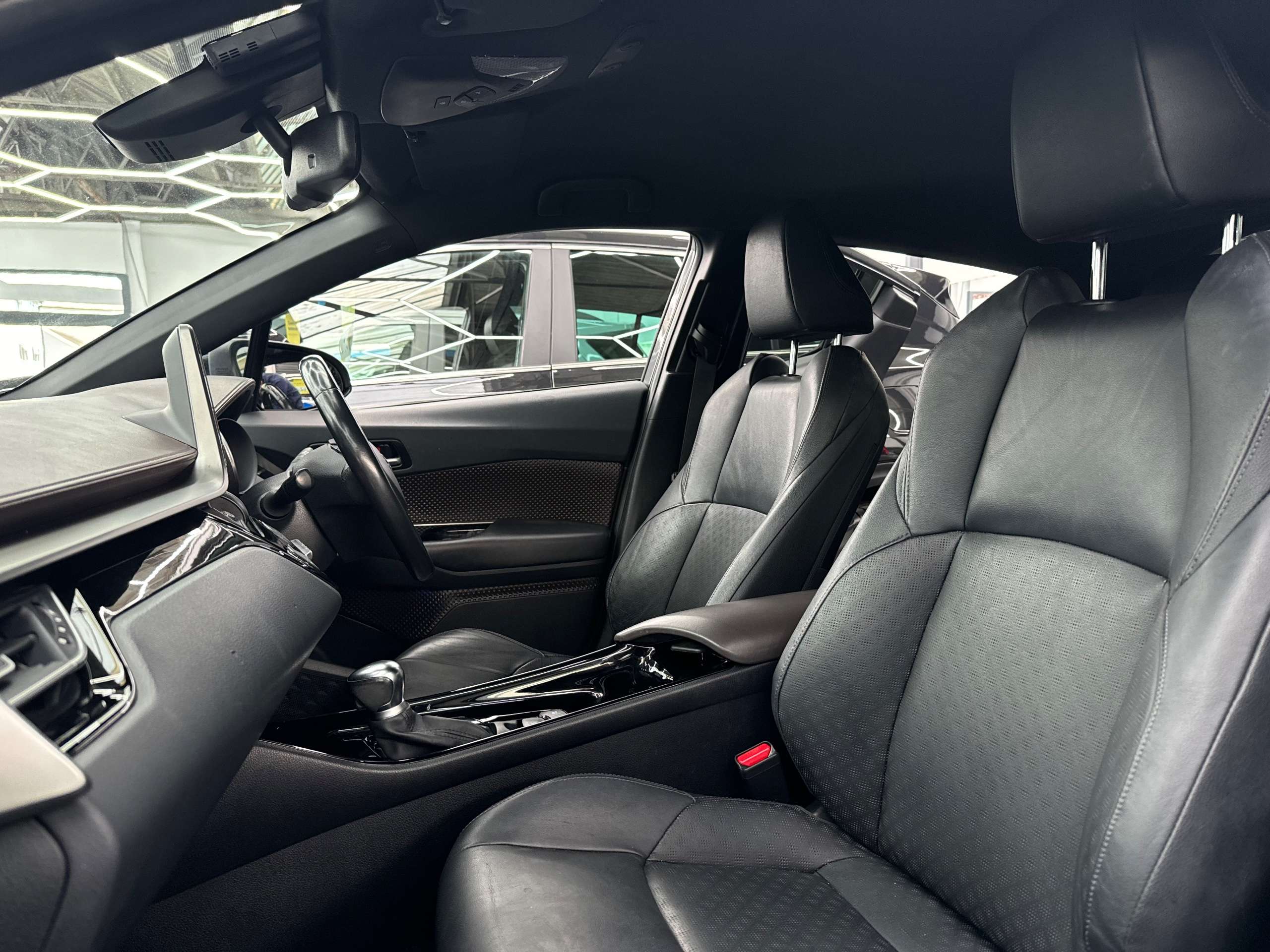2019 TOYOTA C-HR 2019 TOYOTA C-HR