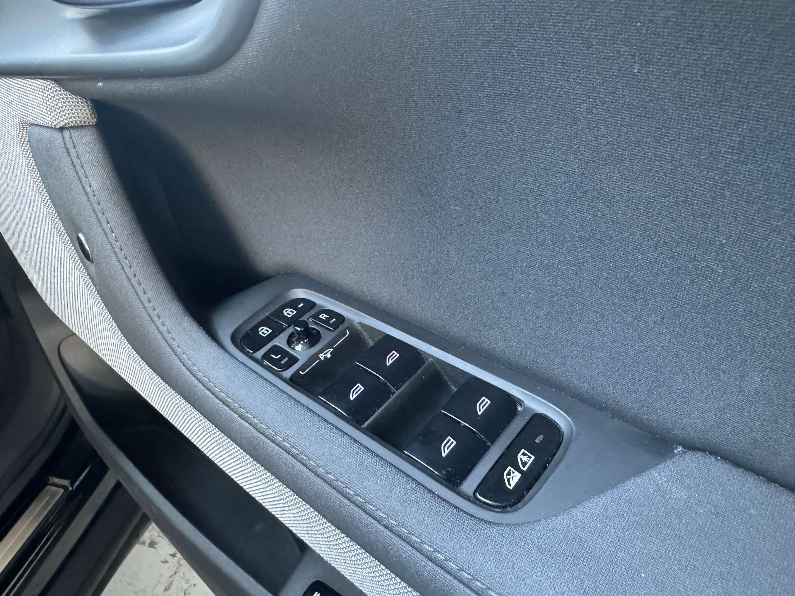 2022 POLESTAR POLESTAR 2 2022 POLESTAR POLESTAR 2