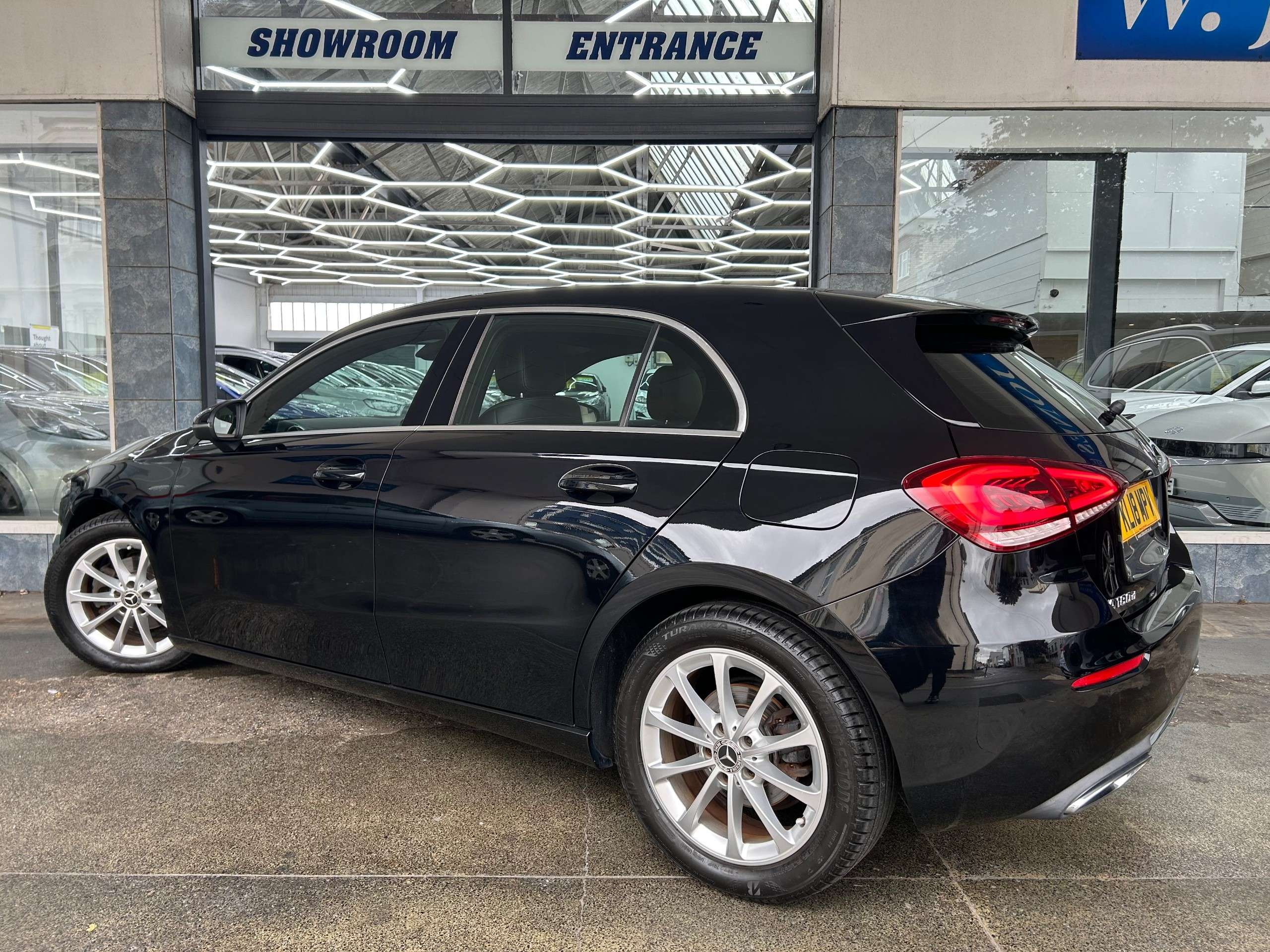 2018 MERCEDES-BENZ A CLASS 2018 MERCEDES-BENZ A CLASS