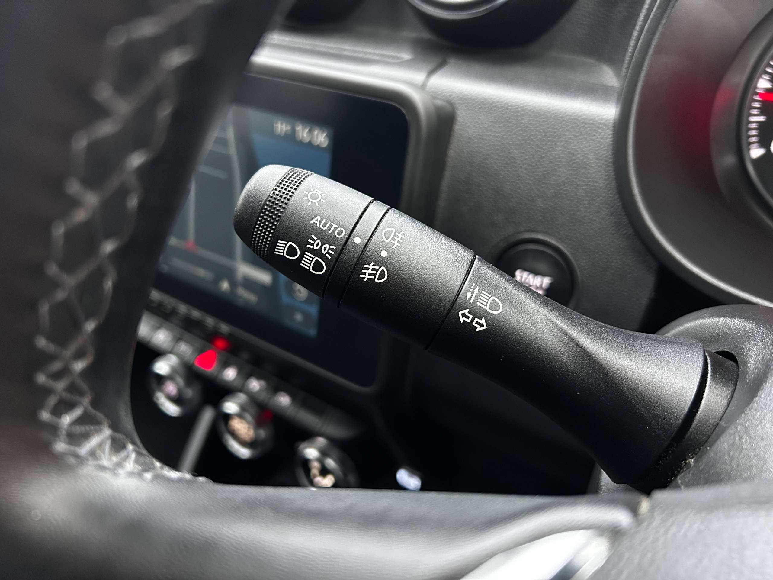 2022 DACIA DUSTER 2022 DACIA DUSTER