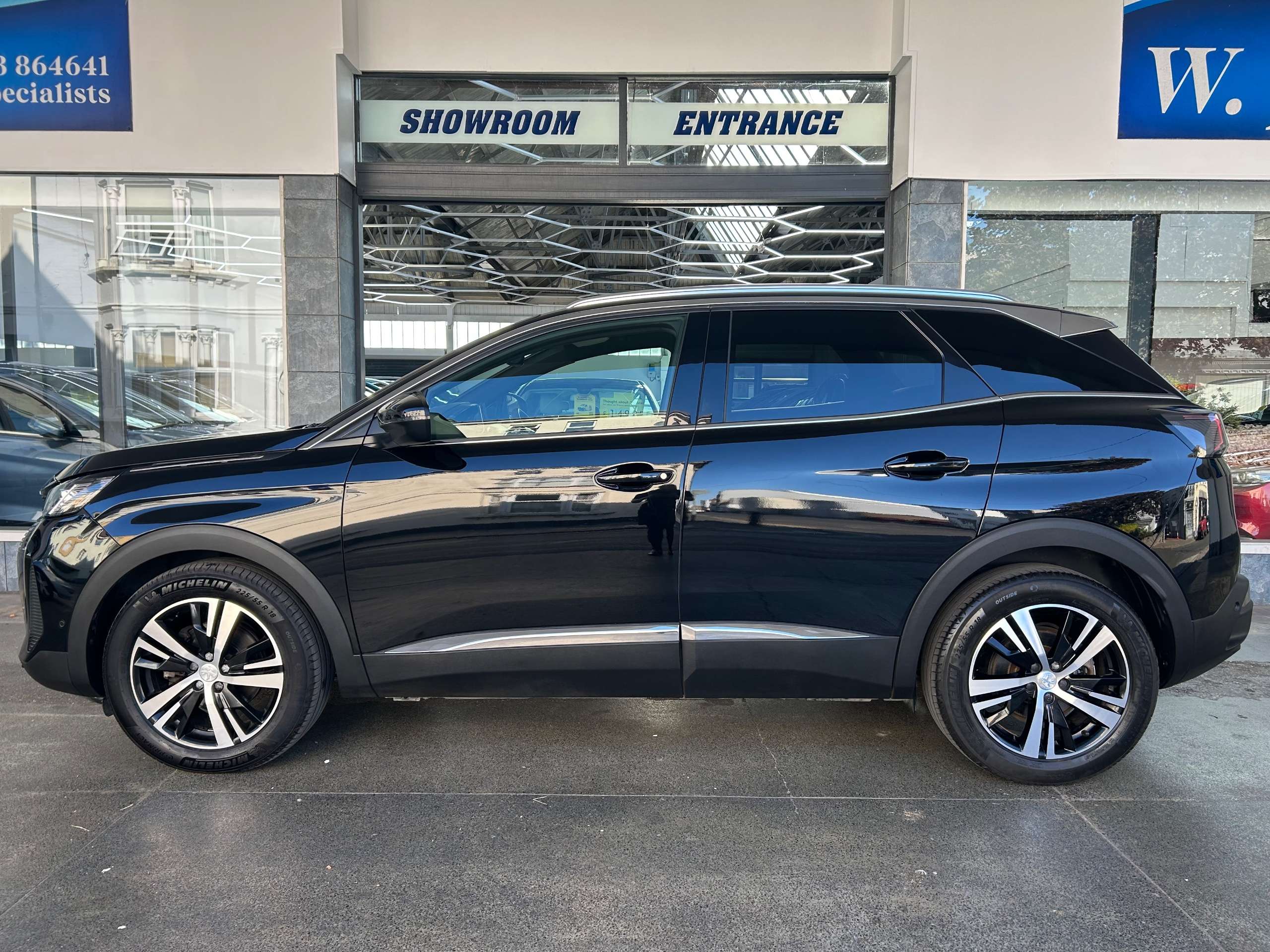 A 2021 PEUGEOT 3008 1.5 BlueHDi GT SUV 5dr Diesel Manual Euro 6 (s/s) (130 ps) A 2021 PEUGEOT 3008 1.5 BlueHDi GT SUV 5dr Diesel Manual Euro 6 (s/s) (130 ps)