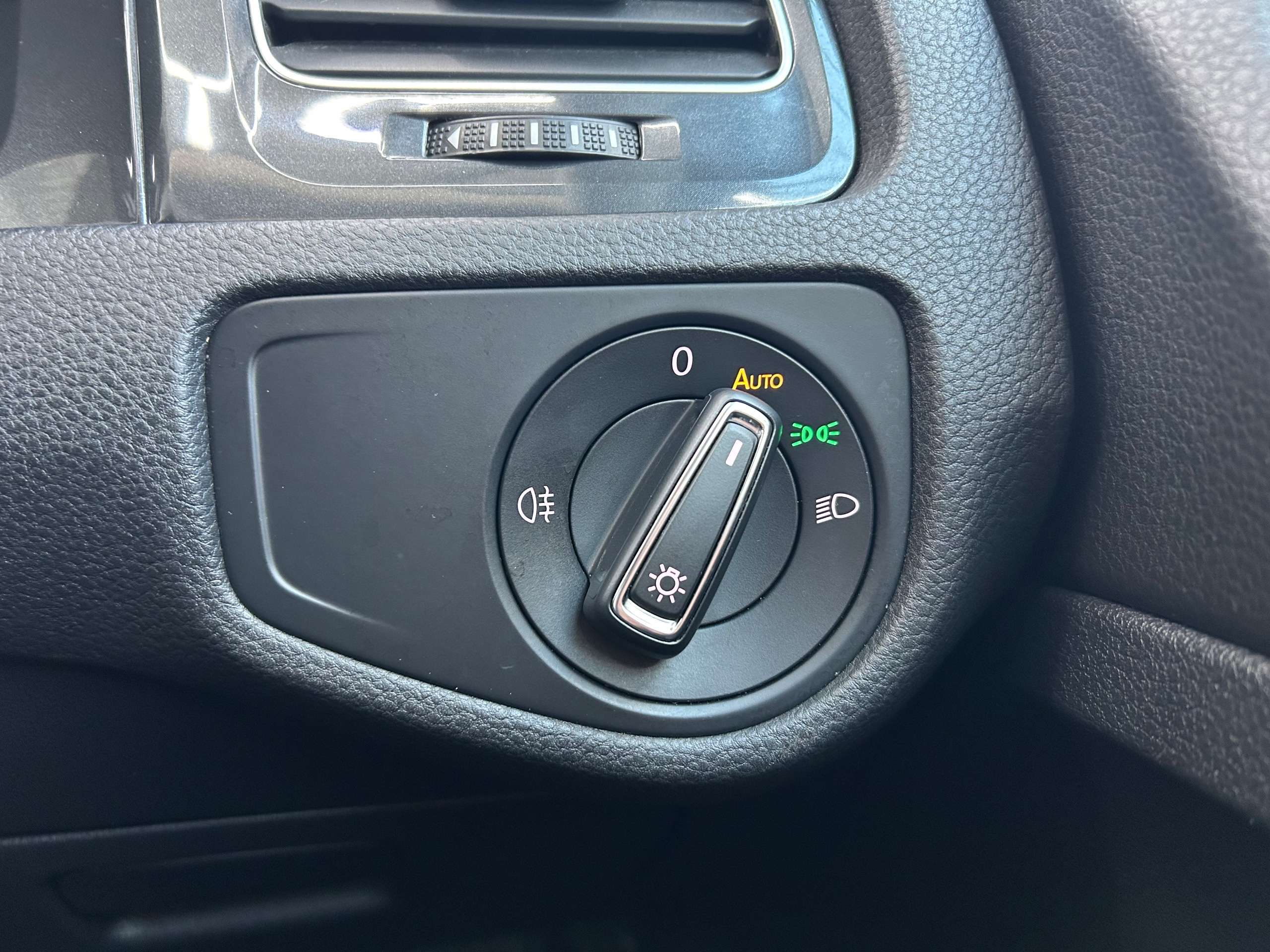 2018 VOLKSWAGEN GOLF 2018 VOLKSWAGEN GOLF