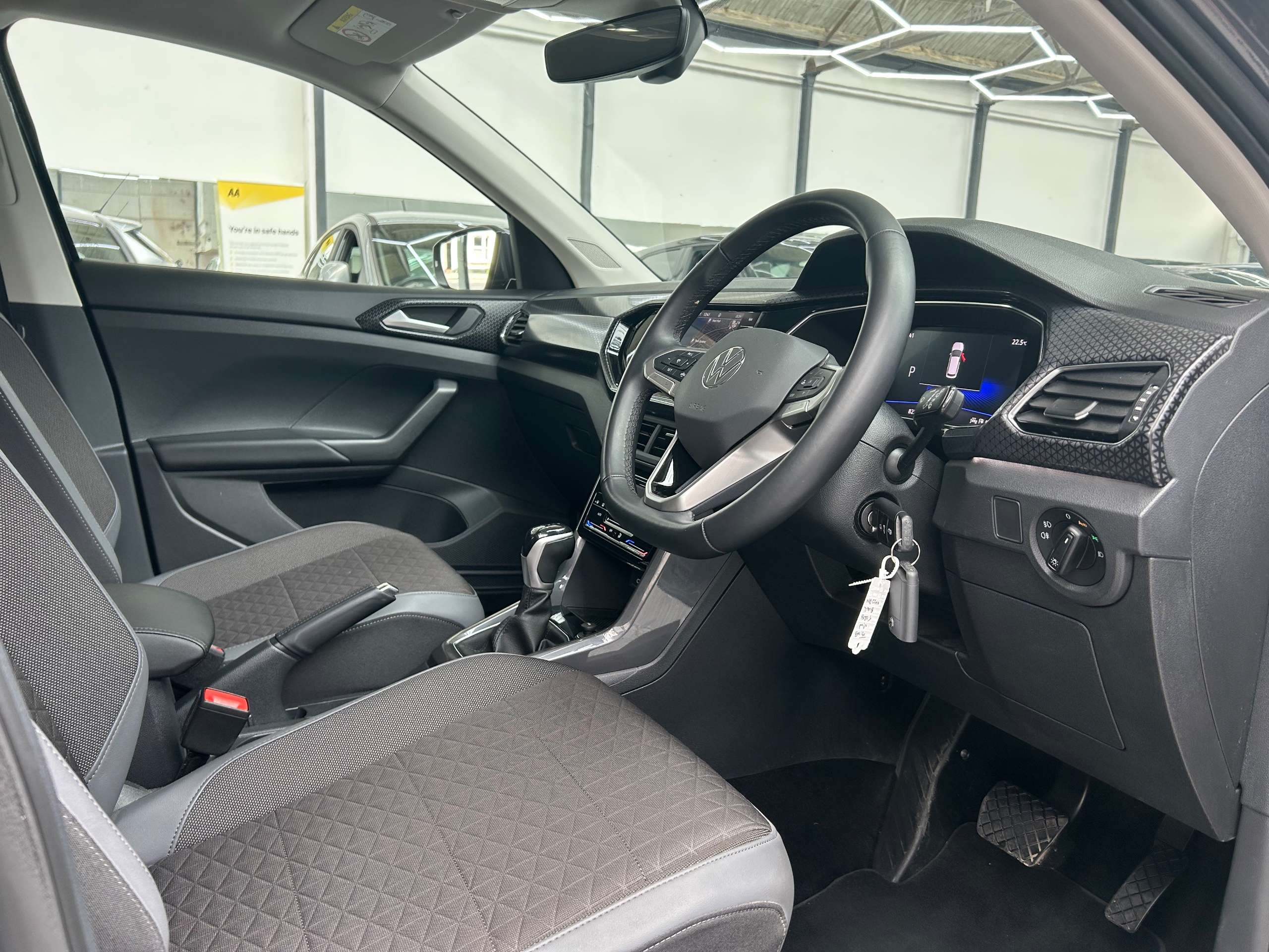 2023 VOLKSWAGEN T-CROSS 2023 VOLKSWAGEN T-CROSS