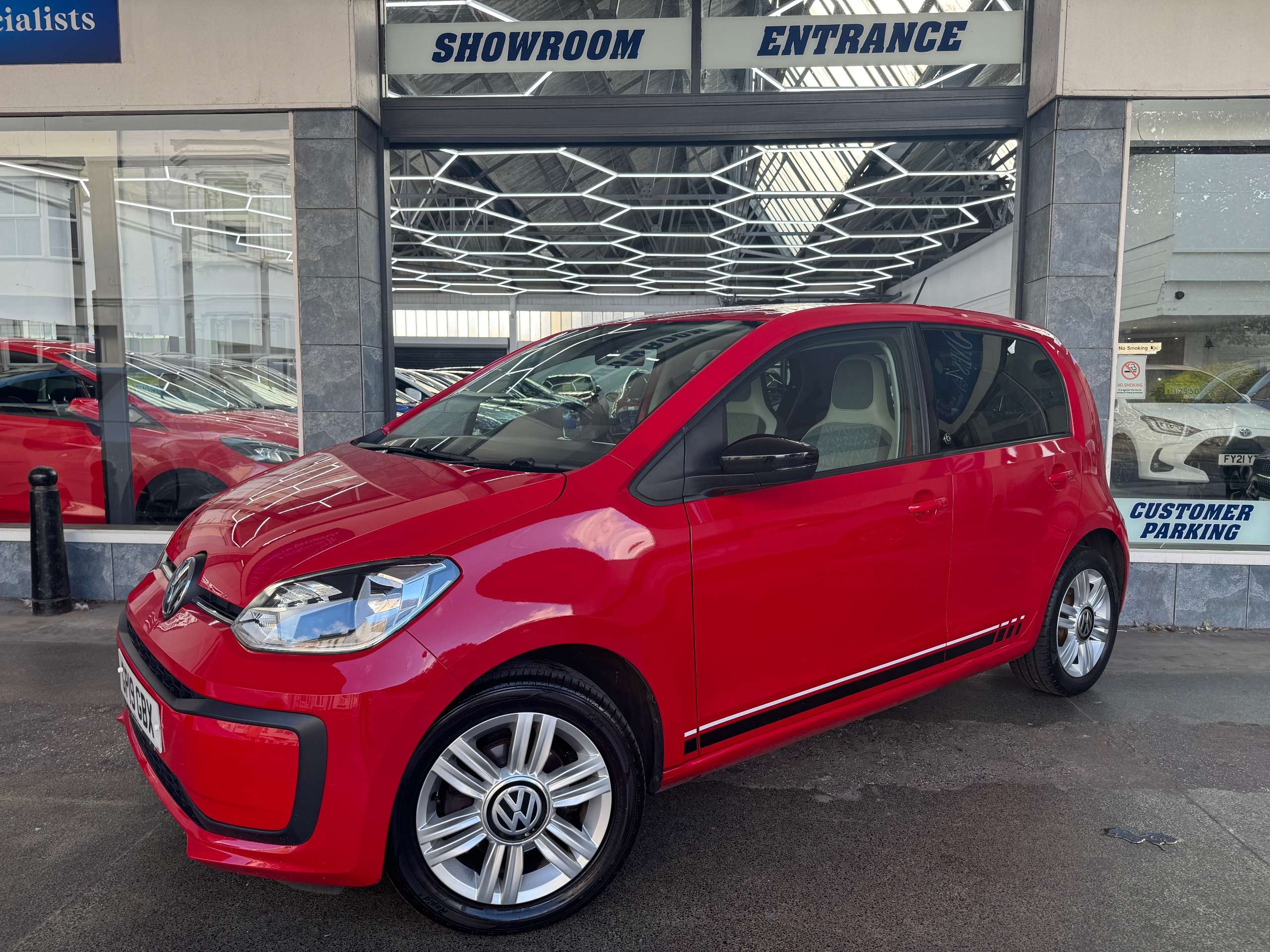 2019 VOLKSWAGEN UP! 2019 VOLKSWAGEN UP!