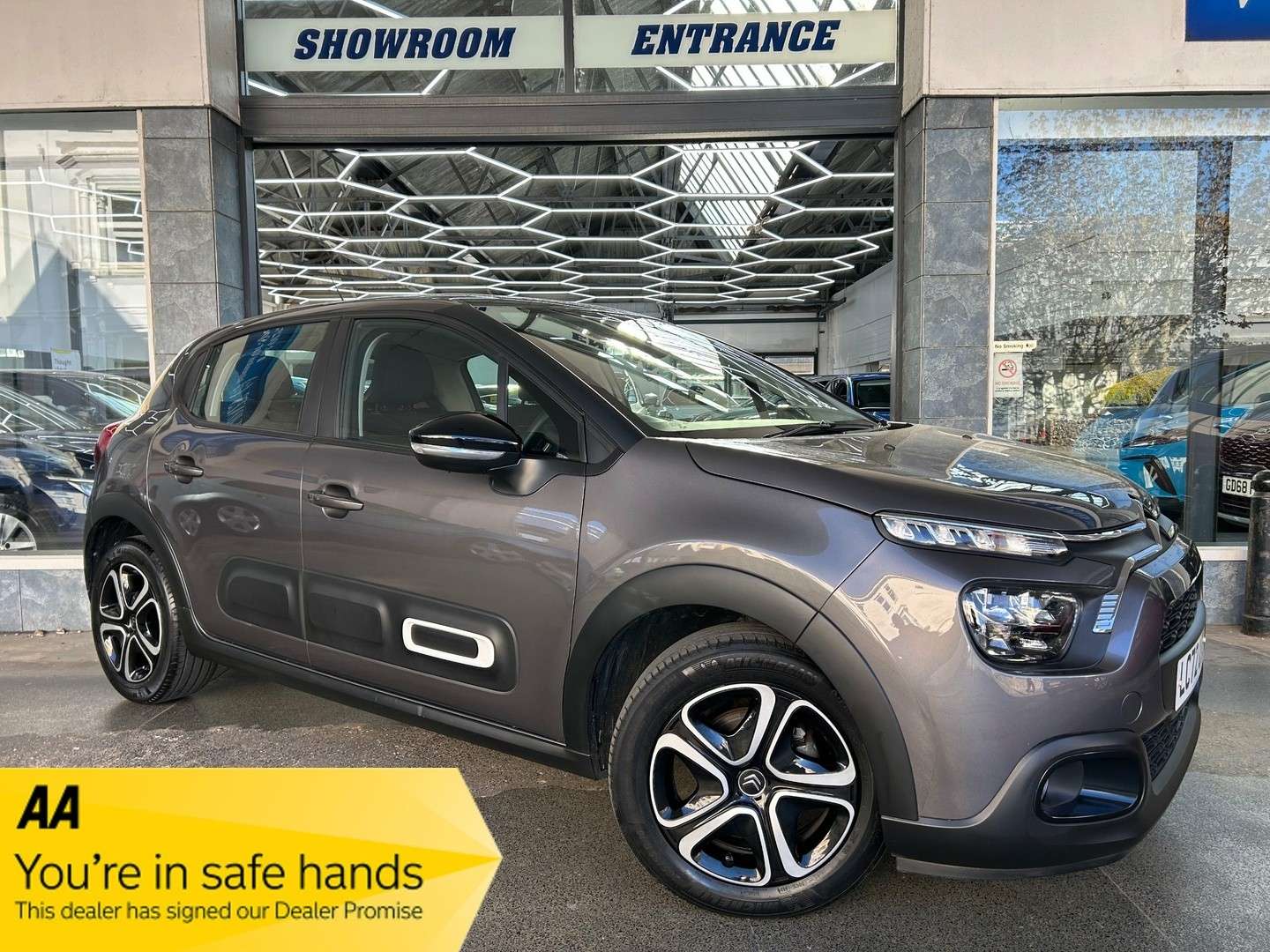 A 2022 CITROEN C3 1.2 PureTech Sense Hatchback Petrol Manual Euro 6 (s/s) (83 ps) 5dr A 2022 CITROEN C3 1.2 PureTech Sense Hatchback Petrol Manual Euro 6 (s/s) (83 ps) 5dr