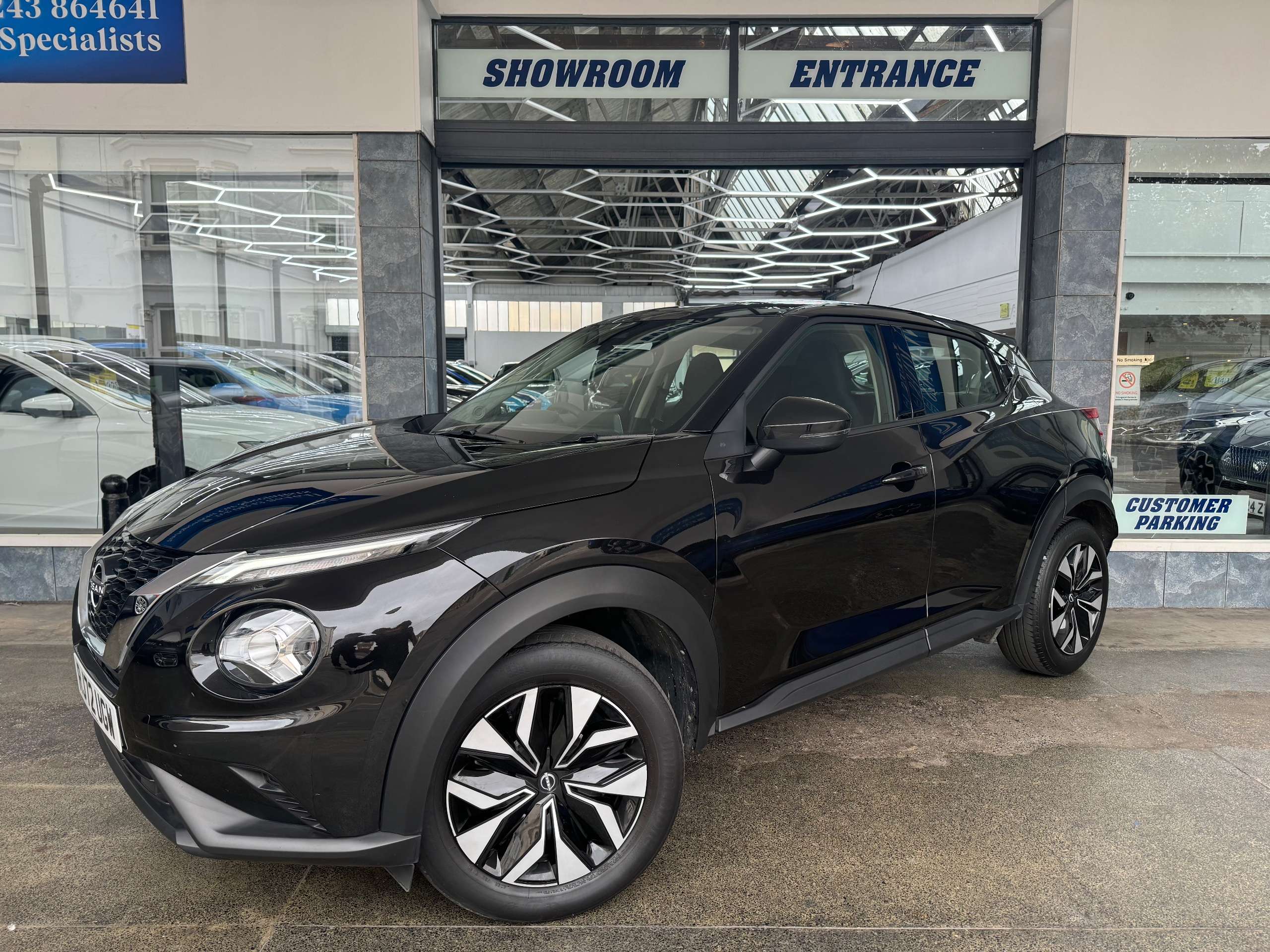 A 2022 NISSAN JUKE 1.0 DIG-T Acenta SUV Petrol DCT Auto Euro 6 (s/s) (114 ps) 5dr A 2022 NISSAN JUKE 1.0 DIG-T Acenta SUV Petrol DCT Auto Euro 6 (s/s) (114 ps) 5dr