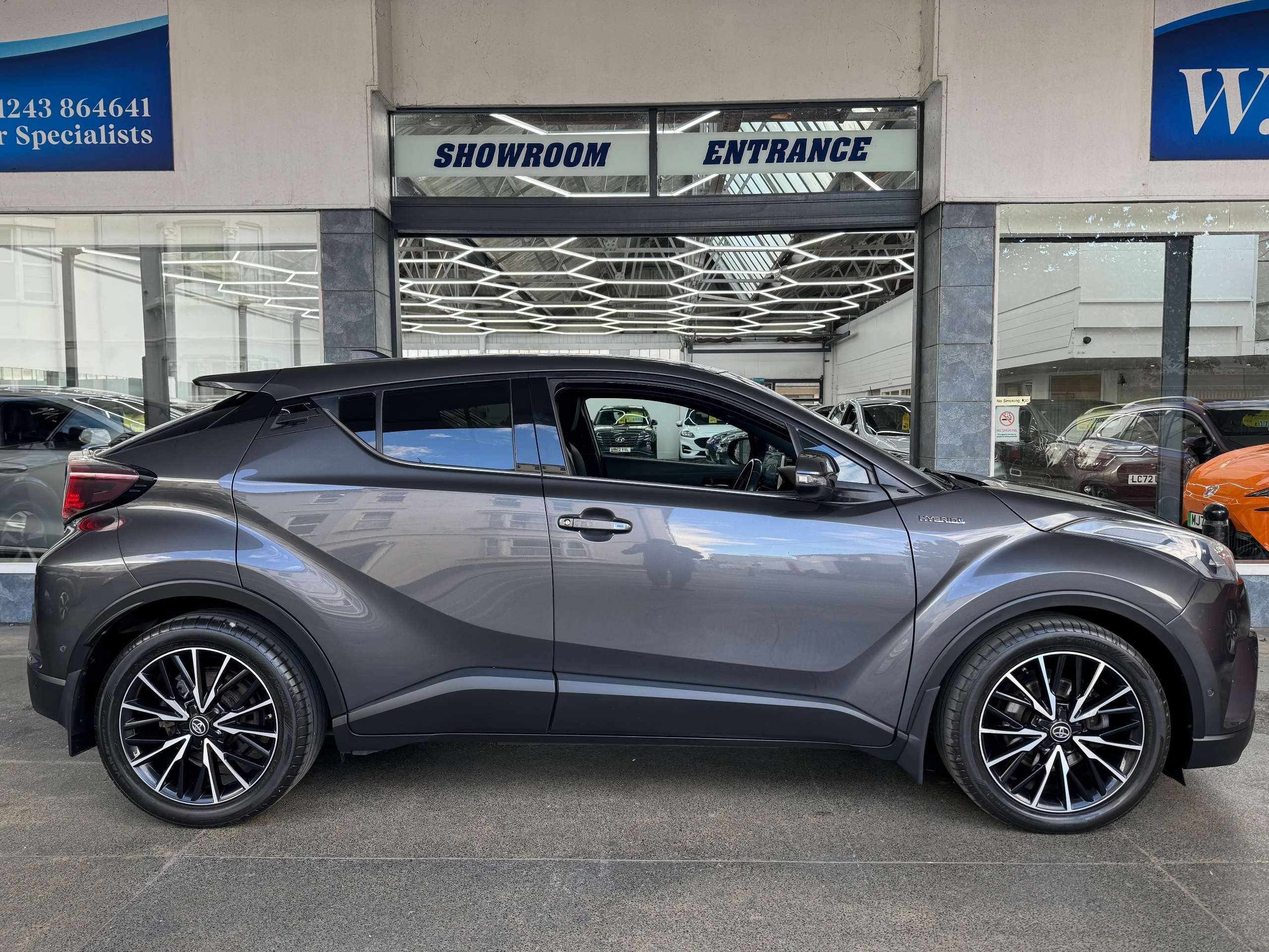 2019 TOYOTA C-HR 2019 TOYOTA C-HR
