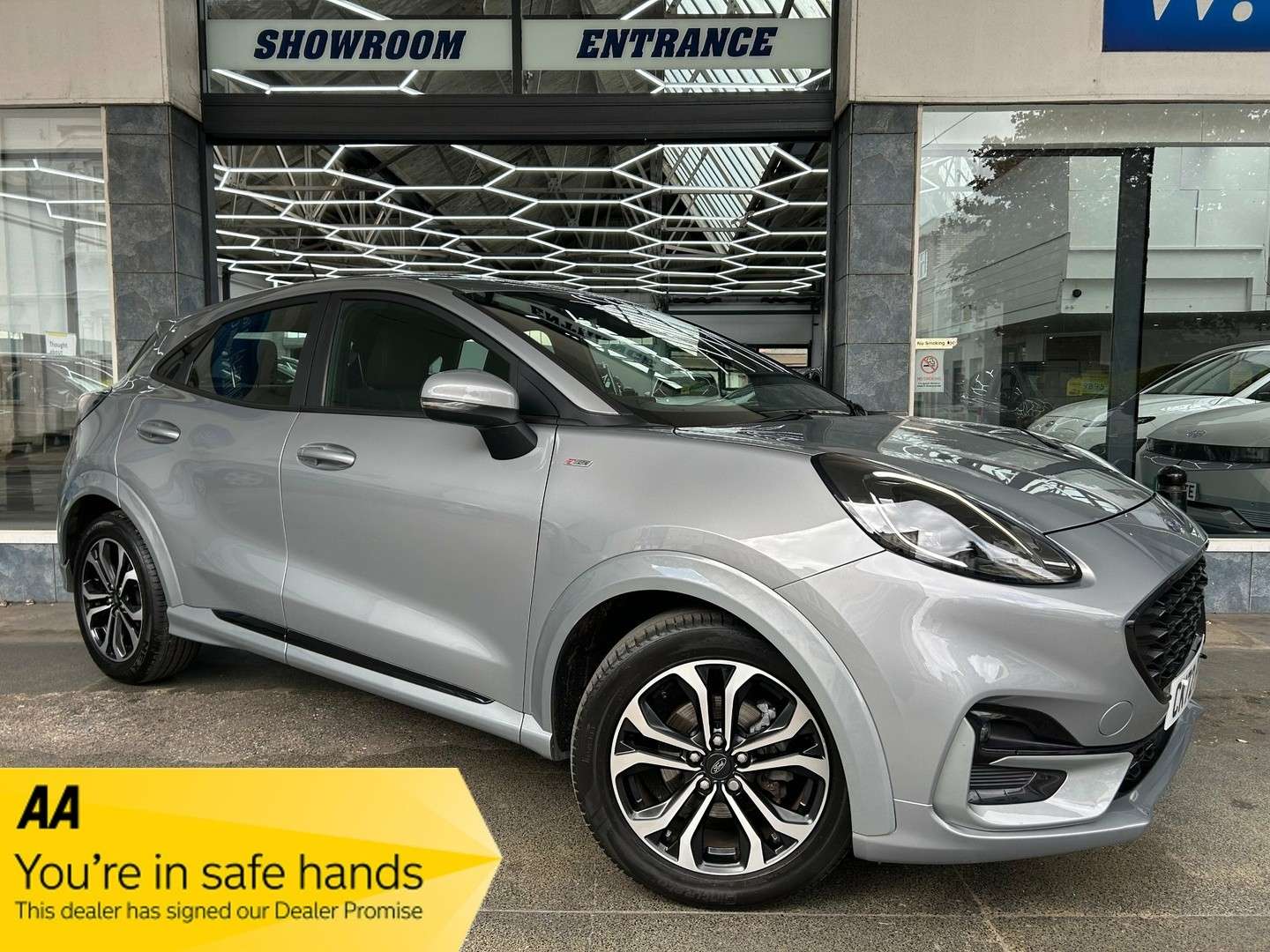 A 2023 FORD PUMA 1.0T EcoBoost MHEV ST-Line SUV Petrol Hybrid Manual Euro 6 (s/s) (125 ps) 5dr A 2023 FORD PUMA 1.0T EcoBoost MHEV ST-Line SUV Petrol Hybrid Manual Euro 6 (s/s) (125 ps) 5dr