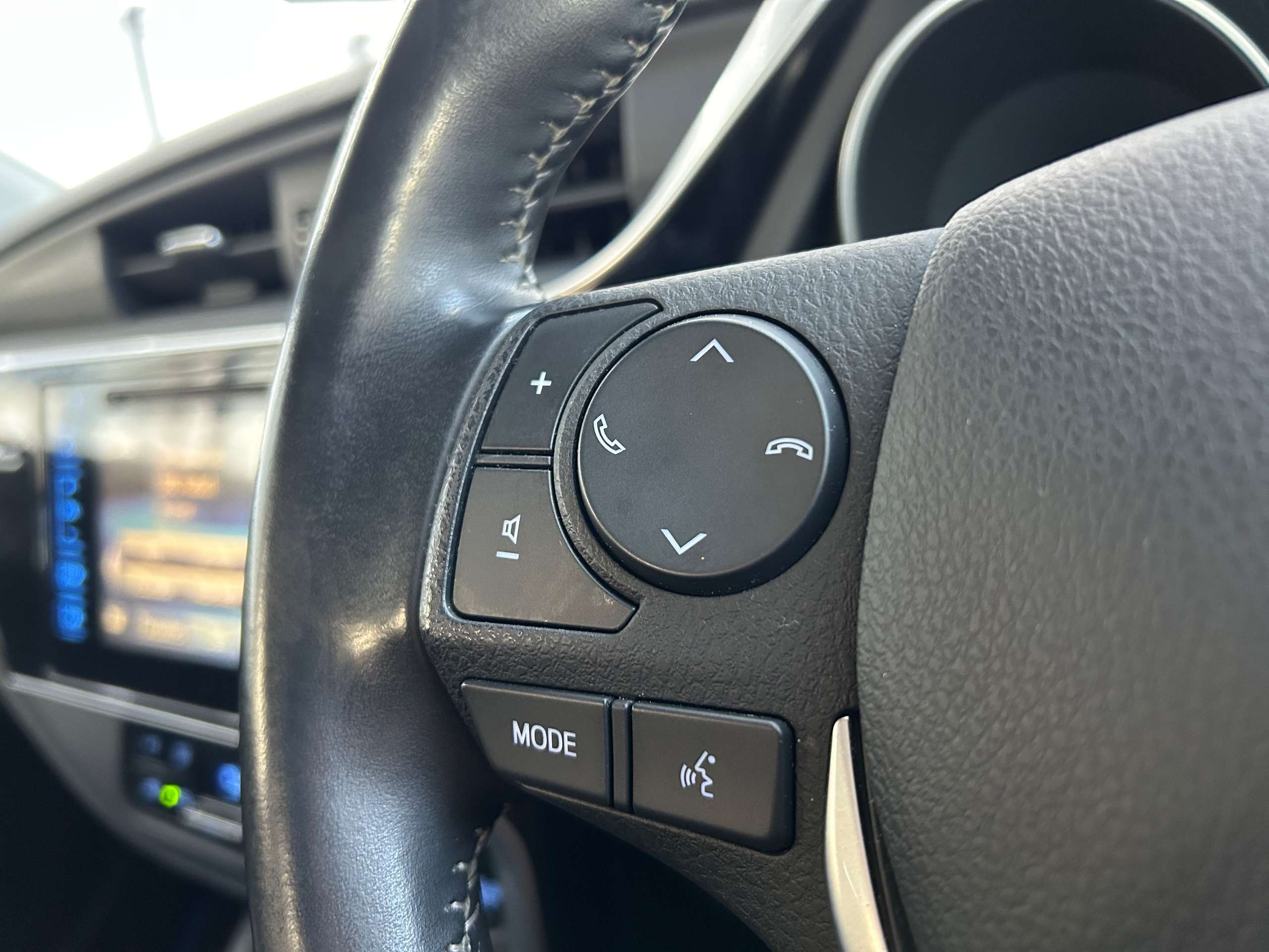 2017 TOYOTA AURIS 2017 TOYOTA AURIS