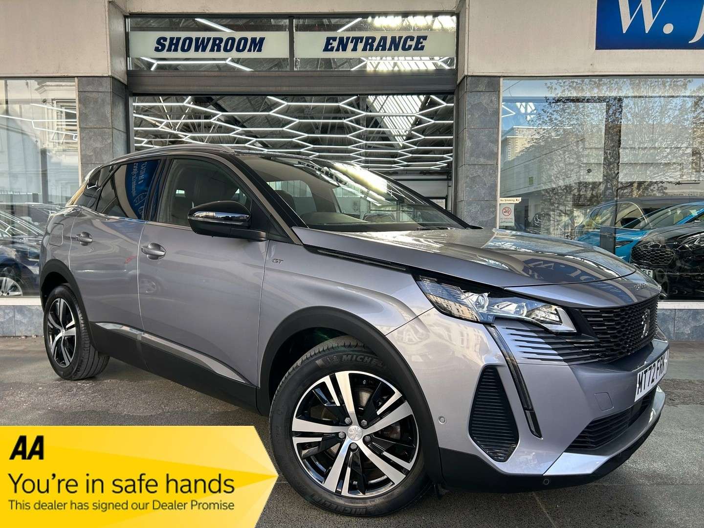 A 2022 PEUGEOT 3008 1.2 PureTech GT Line SUV Petrol Manual Euro 6 (s/s) (130 ps) 5dr A 2022 PEUGEOT 3008 1.2 PureTech GT Line SUV Petrol Manual Euro 6 (s/s) (130 ps) 5dr