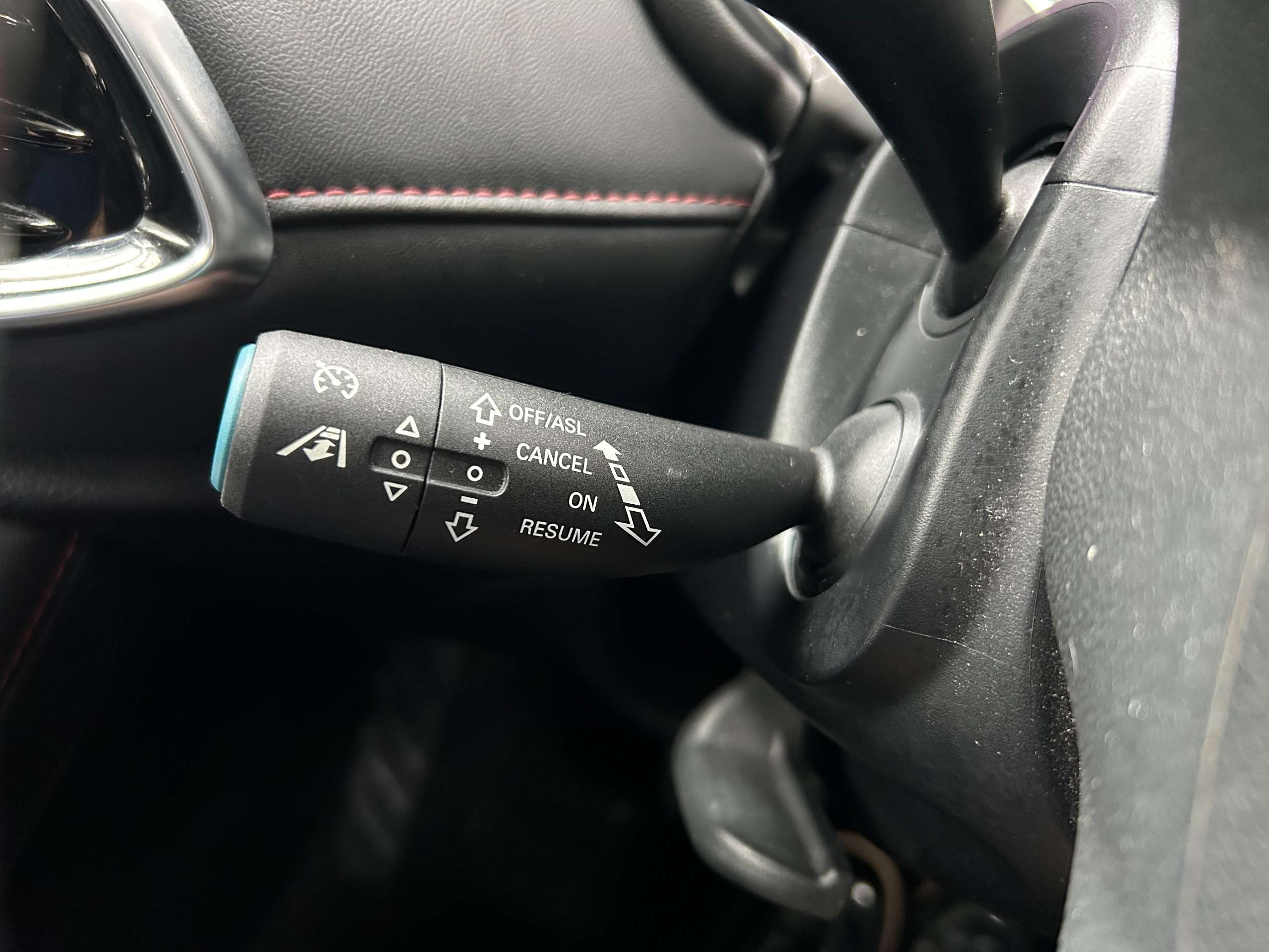 2021 MG HS 2021 MG HS