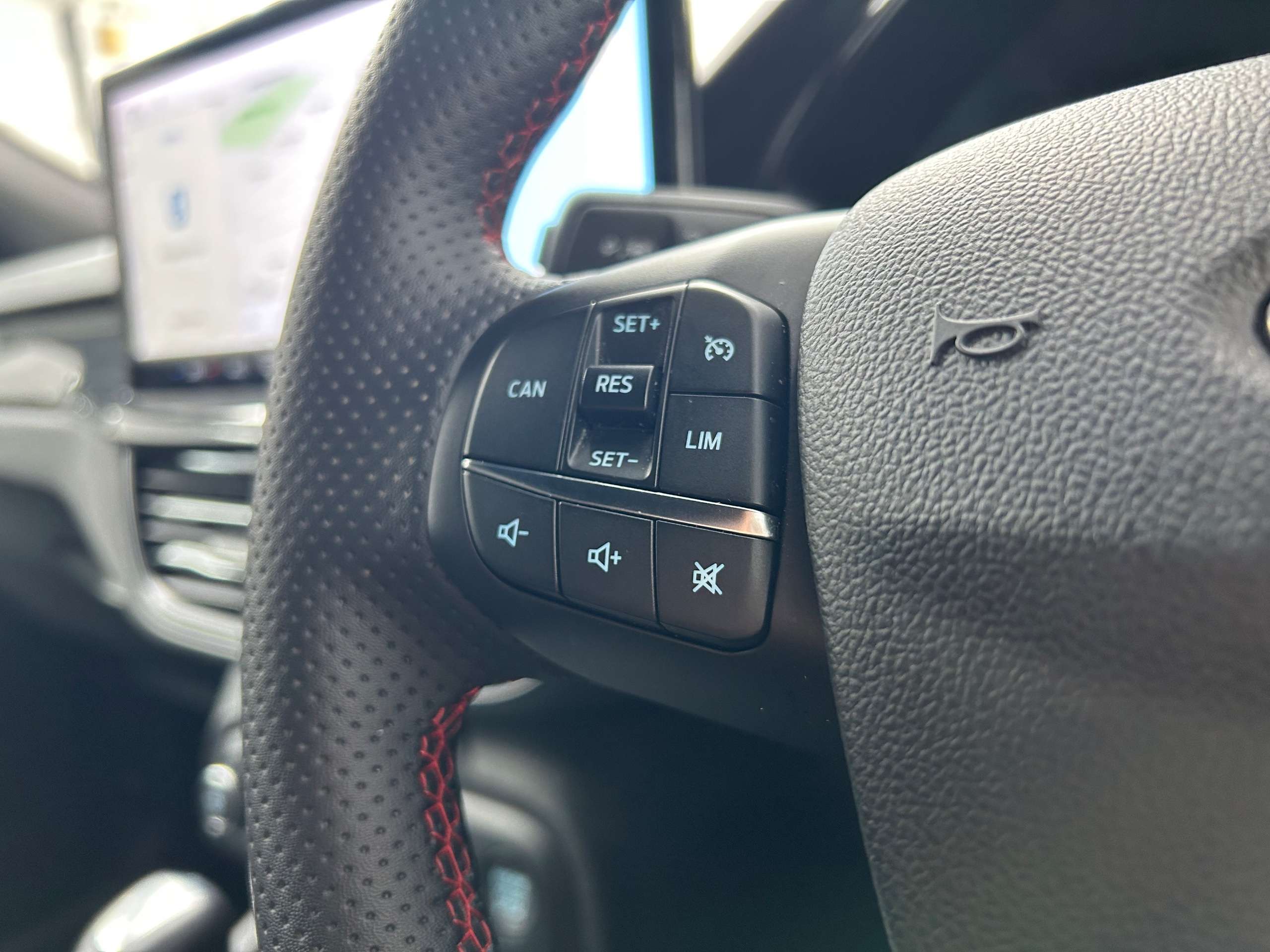 2023 FORD FOCUS 2023 FORD FOCUS