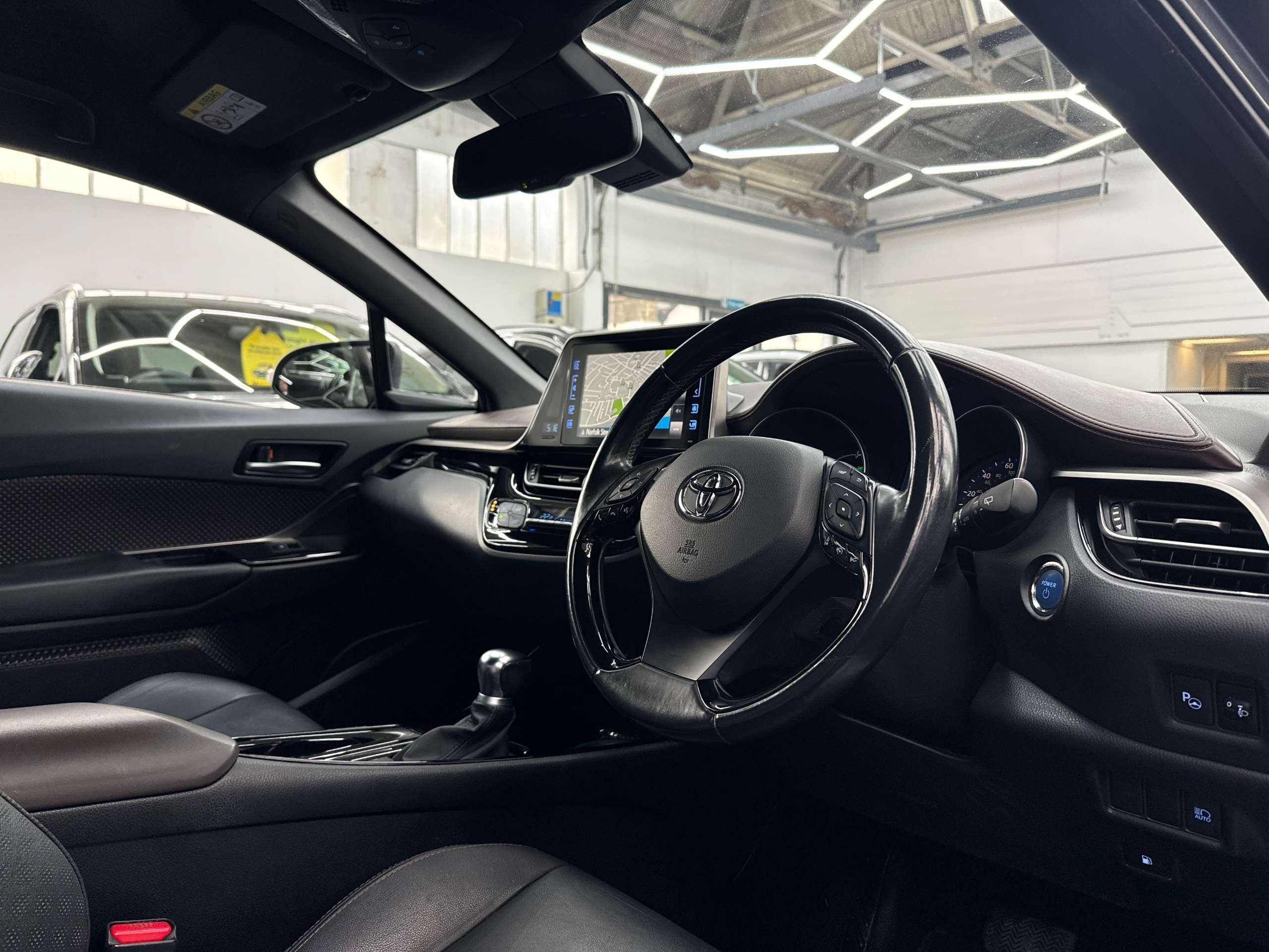 2019 TOYOTA C-HR 2019 TOYOTA C-HR