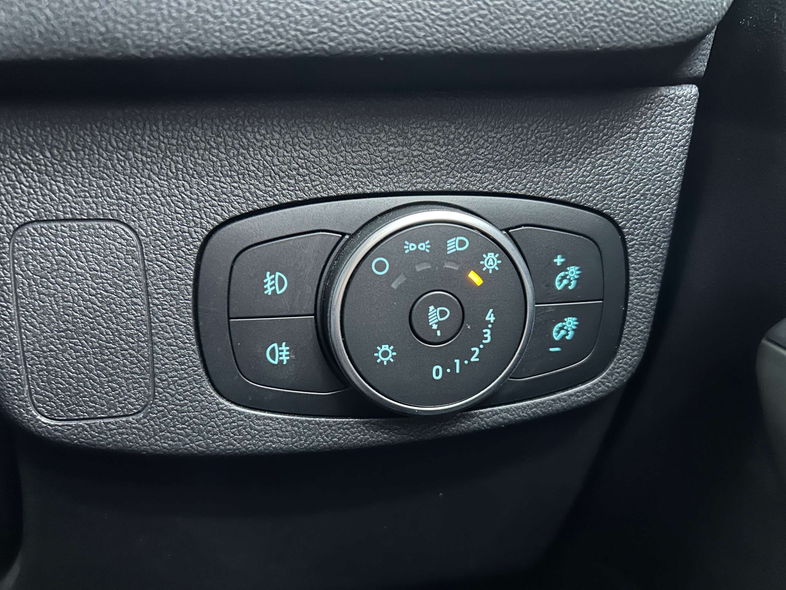 2021 FORD FOCUS 2021 FORD FOCUS