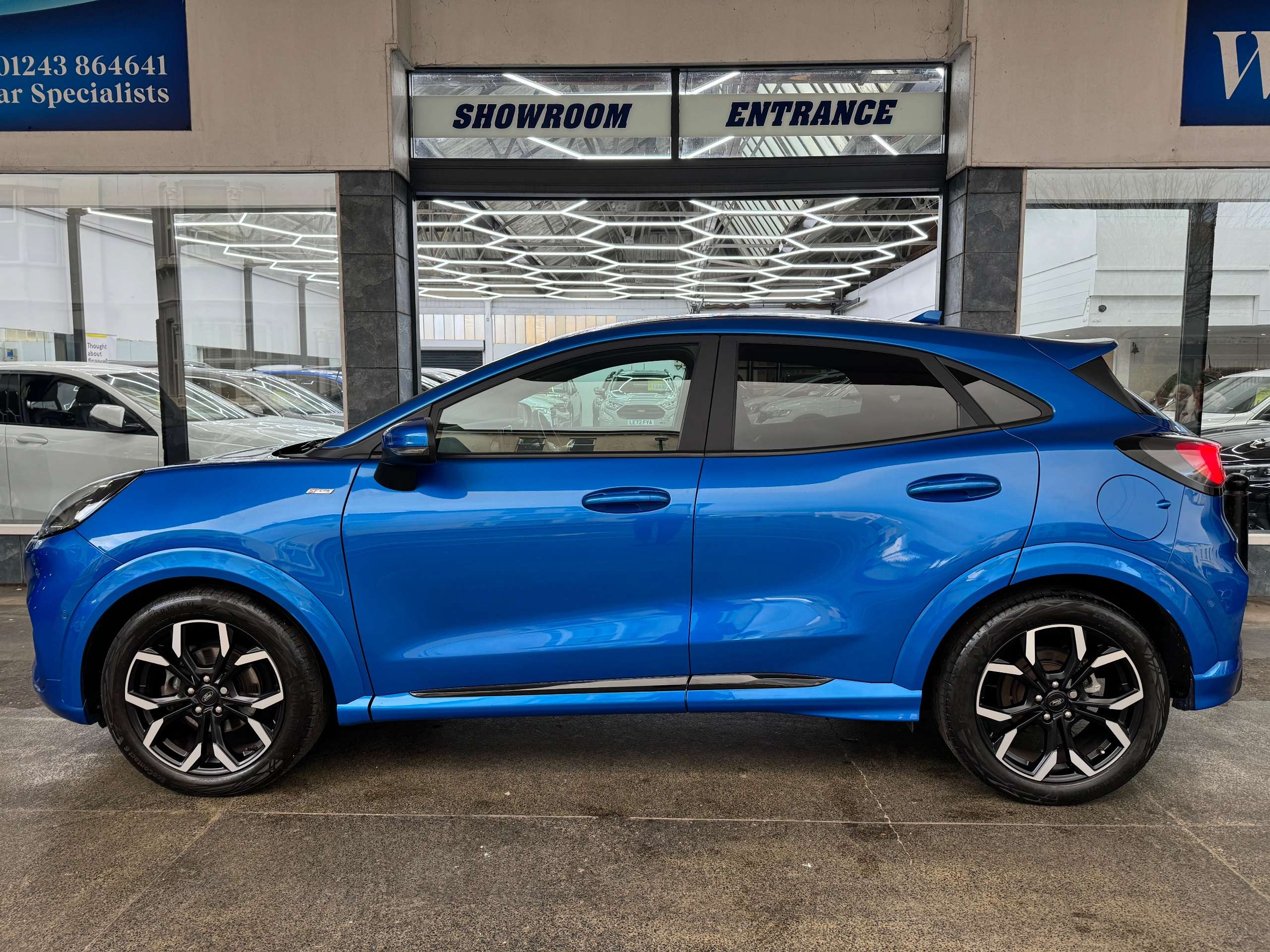 A 2021 FORD PUMA 1.0T EcoBoost MHEV ST-Line X SUV Petrol Manual Euro 6 (s/s) (155 ps) 5dr A 2021 FORD PUMA 1.0T EcoBoost MHEV ST-Line X SUV Petrol Manual Euro 6 (s/s) (155 ps) 5dr