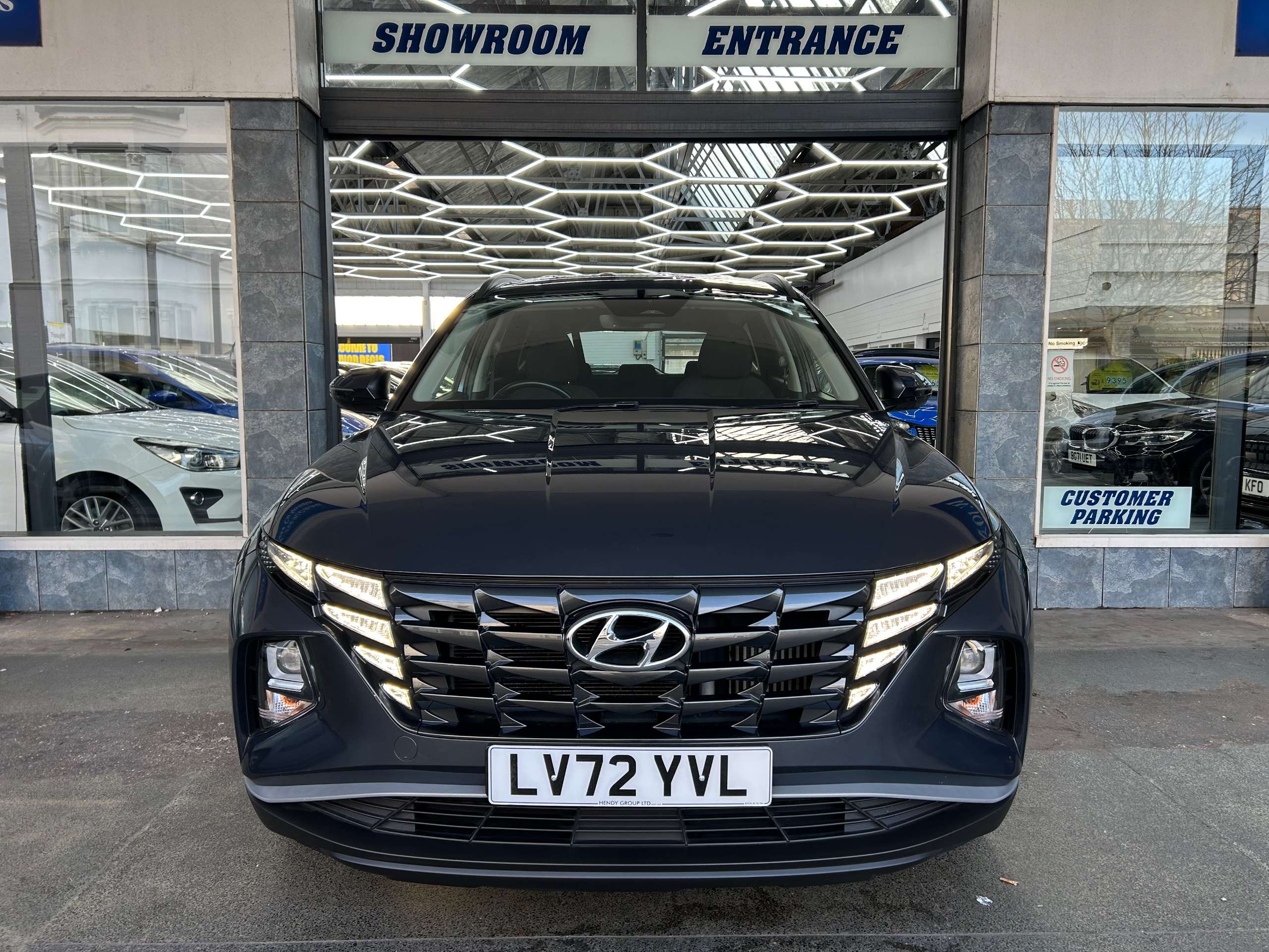 A 2023 HYUNDAI TUCSON 1.6 T-GDi MHEV SE Connect SUV Petrol Hybrid DCT Euro 6 (s/s) (150 ps) 5dr A 2023 HYUNDAI TUCSON 1.6 T-GDi MHEV SE Connect SUV Petrol Hybrid DCT Euro 6 (s/s) (150 ps) 5dr