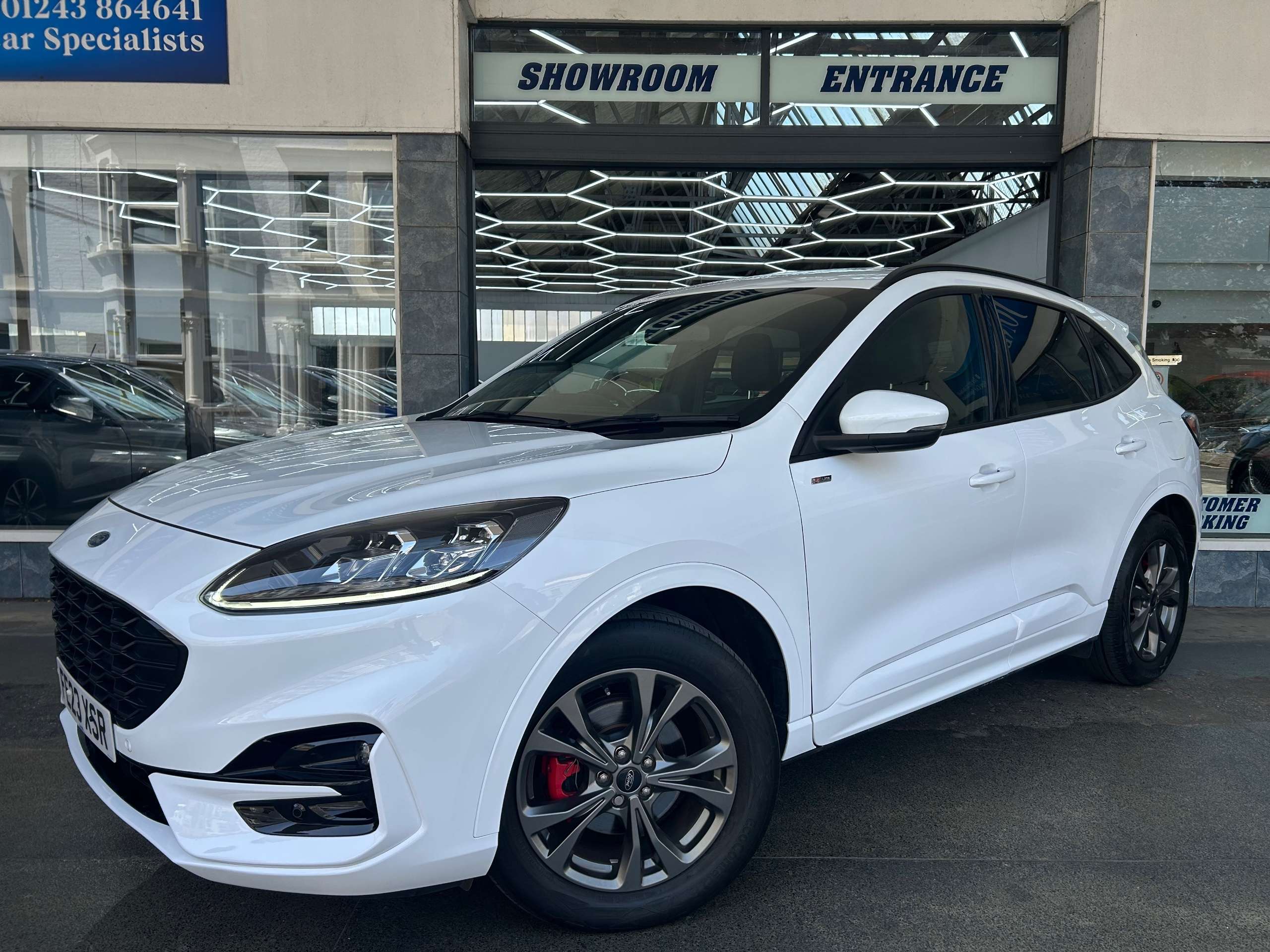 A 2023 FORD KUGA 2.5h Duratec ST-Line Edition SUV Petrol Hybrid CVT Euro 6 (s/s) (190 ps) 5dr A 2023 FORD KUGA 2.5h Duratec ST-Line Edition SUV Petrol Hybrid CVT Euro 6 (s/s) (190 ps) 5dr