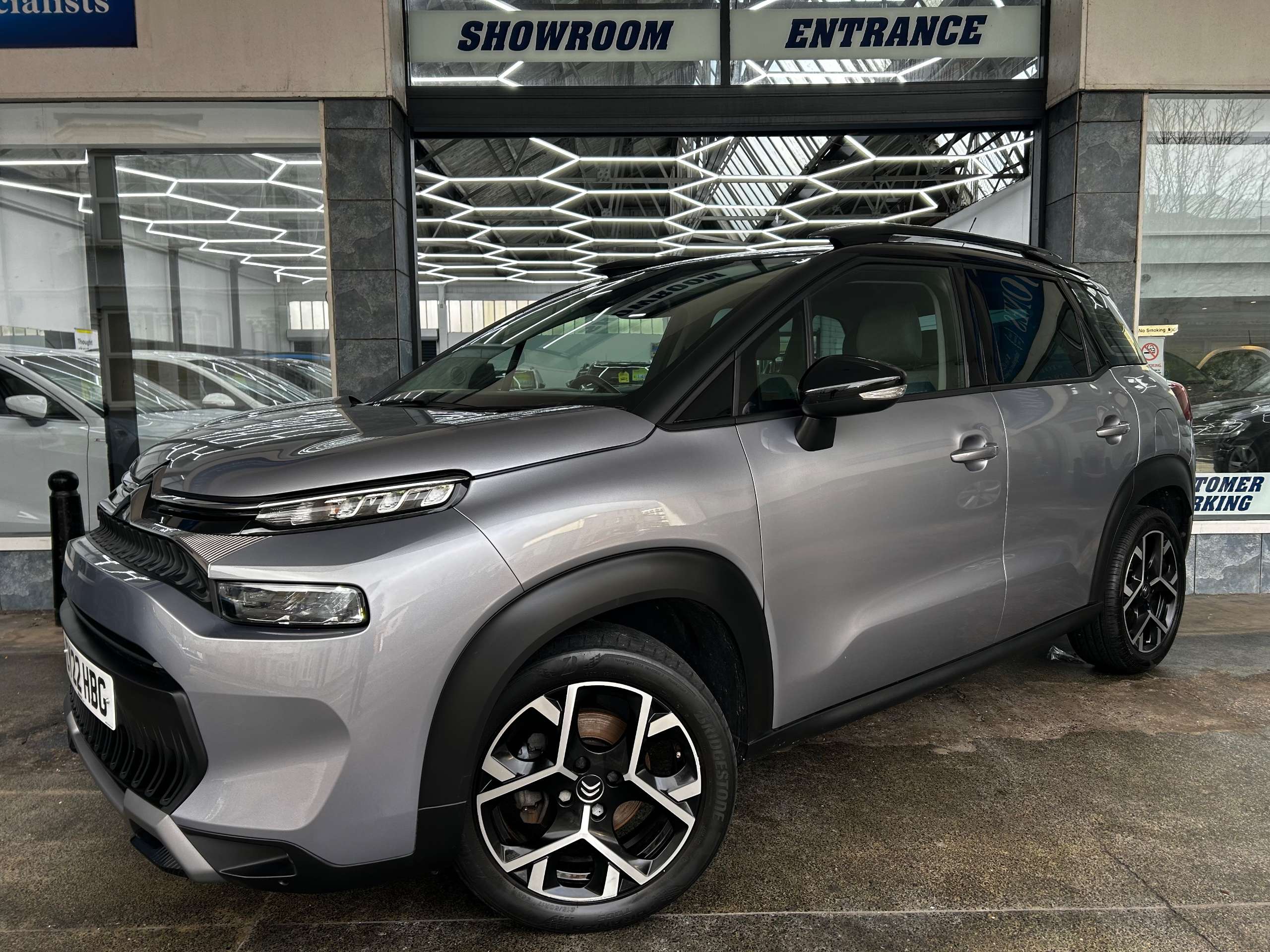 A 2022 CITROEN C3 AIRCROSS 1.2 PureTech Shine Plus SUV Petrol Manual Euro 6 (s/s) (110 ps) 5dr A 2022 CITROEN C3 AIRCROSS 1.2 PureTech Shine Plus SUV Petrol Manual Euro 6 (s/s) (110 ps) 5dr