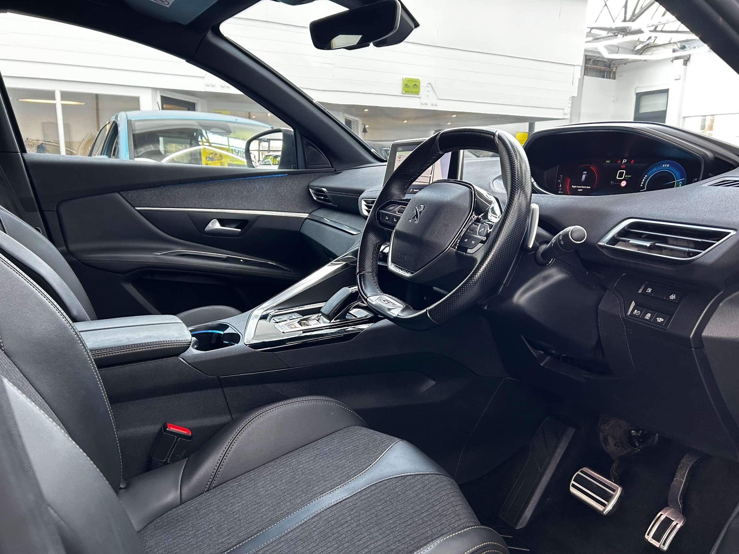 2020 PEUGEOT 3008 2020 PEUGEOT 3008