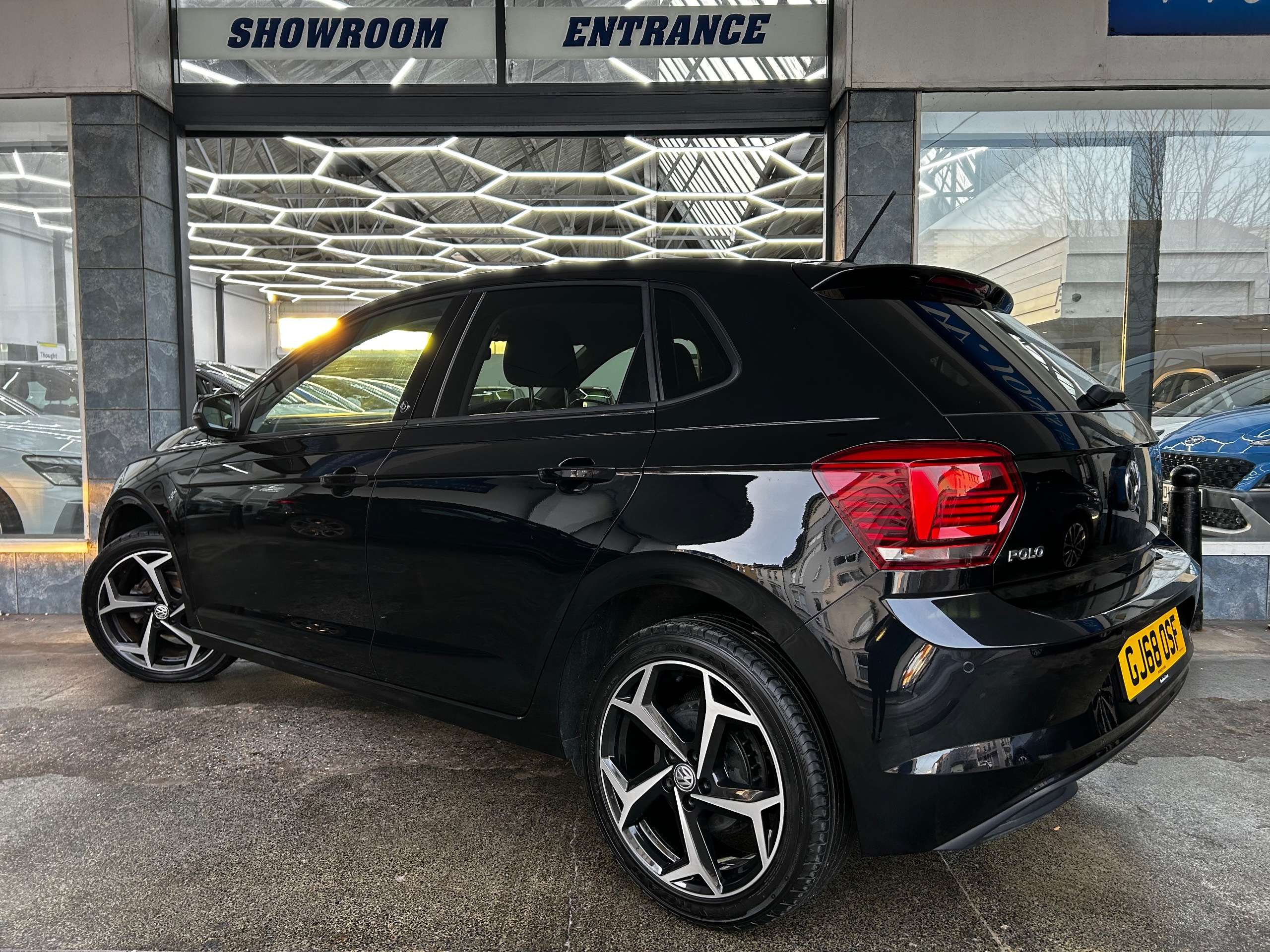 2018 VOLKSWAGEN POLO 2018 VOLKSWAGEN POLO