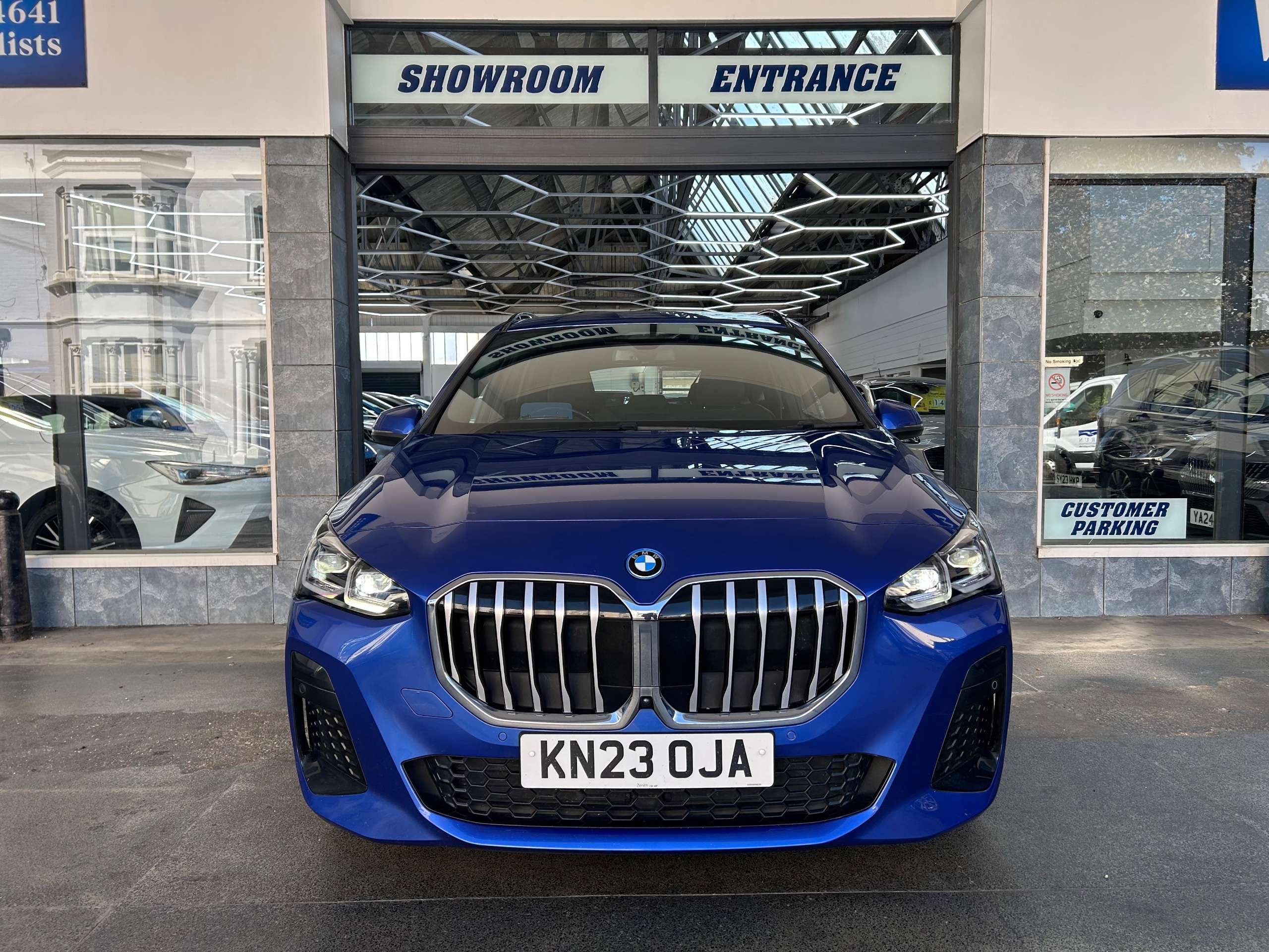 A 2023 BMW 2 SERIES ACTIVE TOURER 1.5 225xe 16.3kWh M Sport MPV Petrol Plug-in Hybrid DCT 4WD Euro 6 (s/s) (245 ps) 5dr A 2023 BMW 2 SERIES ACTIVE TOURER 1.5 225xe 16.3kWh M Sport MPV Petrol Plug-in Hybrid DCT 4WD Euro 6 (s/s) (245 ps) 5dr