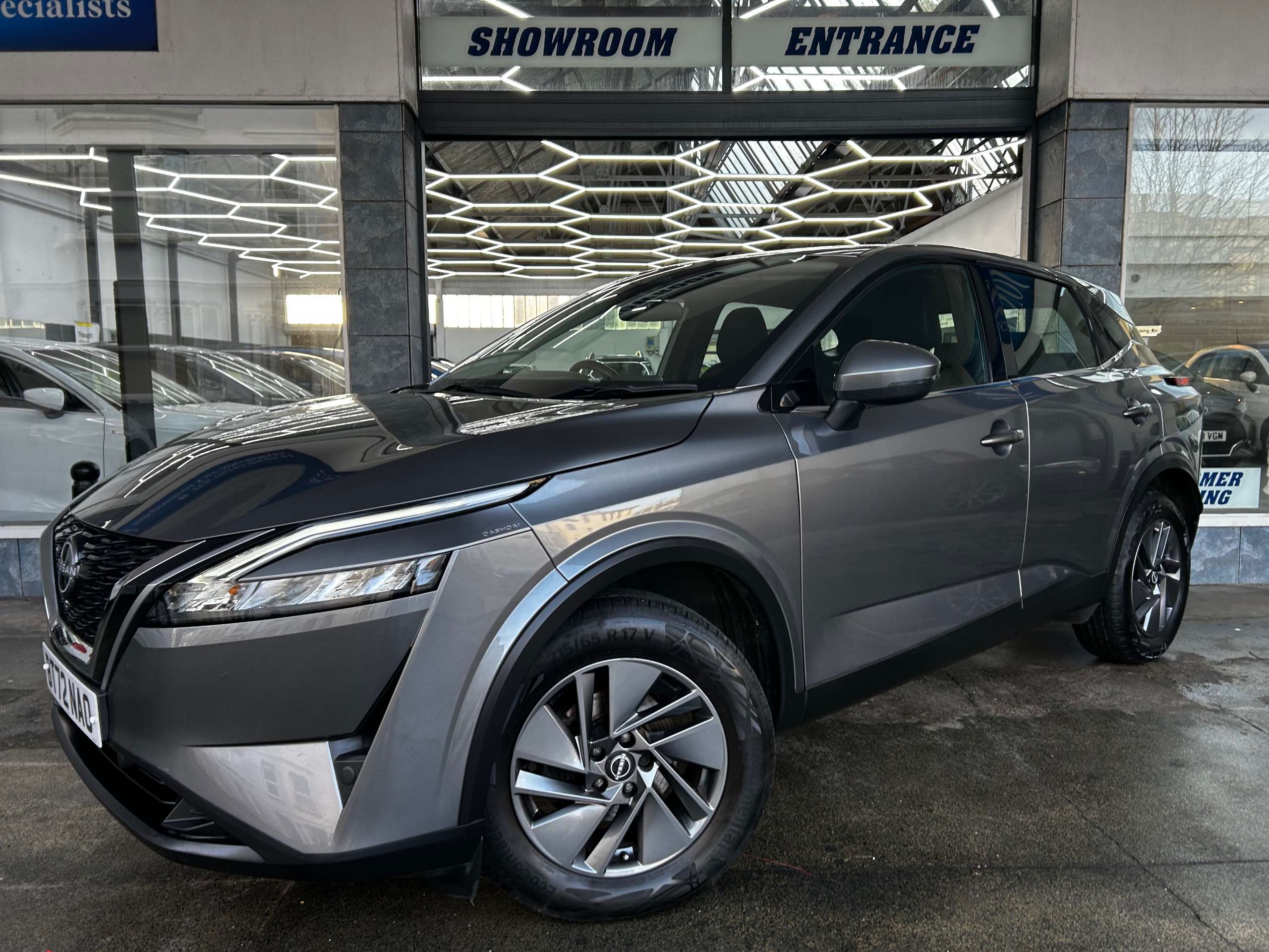 A 2022 NISSAN QASHQAI 1.3 DIG-T MHEV Acenta Premium SUV Petrol Hybrid Manual Euro 6 (s/s) (140 ps) 5dr A 2022 NISSAN QASHQAI 1.3 DIG-T MHEV Acenta Premium SUV Petrol Hybrid Manual Euro 6 (s/s) (140 ps) 5dr