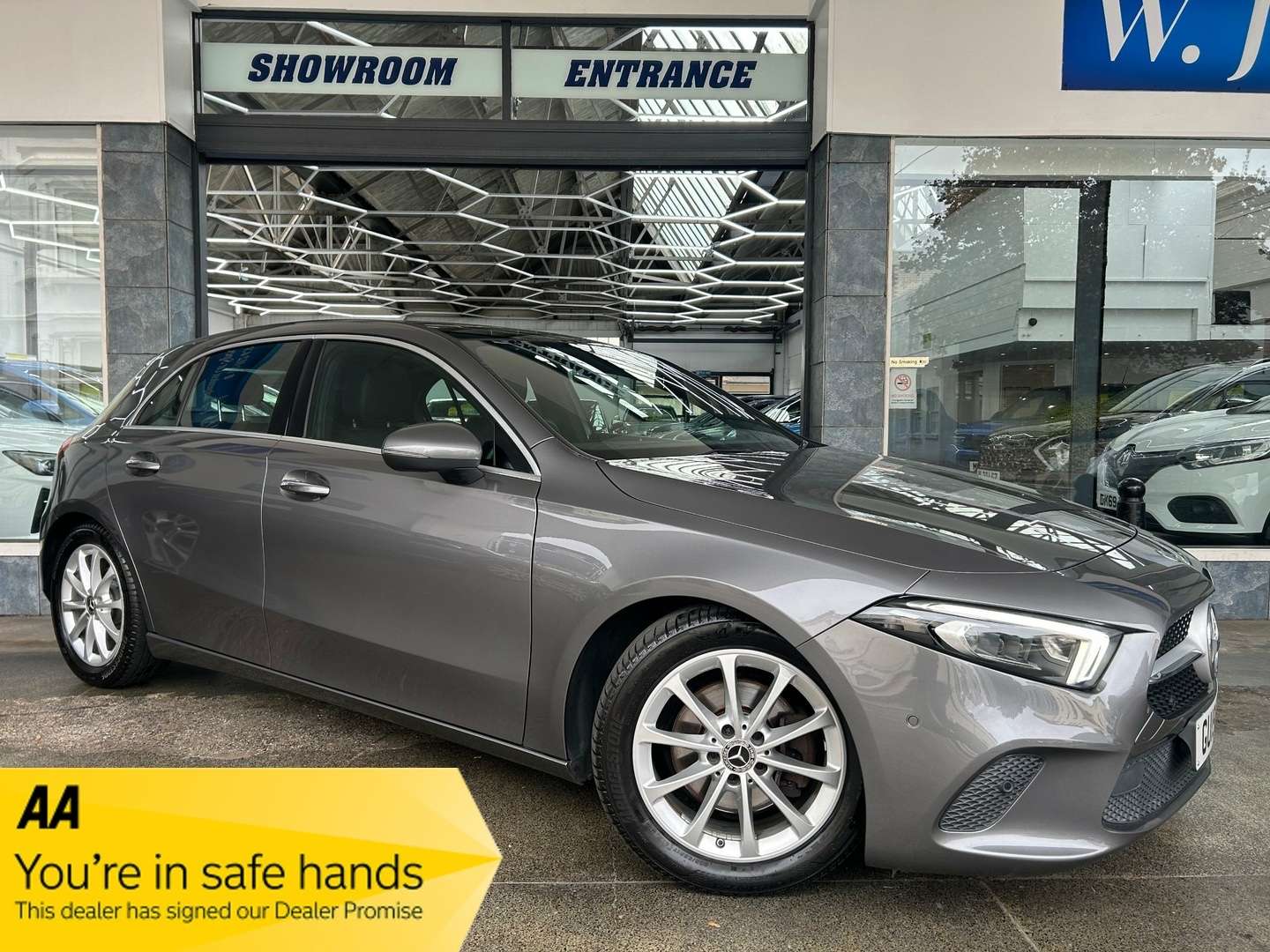 A 2019 MERCEDES-BENZ A CLASS 1.3 A200 Sport (Premium Plus) Hatchback Petrol 7G-DCT Euro 6 (s/s) (163 ps) 5dr A 2019 MERCEDES-BENZ A CLASS 1.3 A200 Sport (Premium Plus) Hatchback Petrol 7G-DCT Euro 6 (s/s) (163 ps) 5dr
