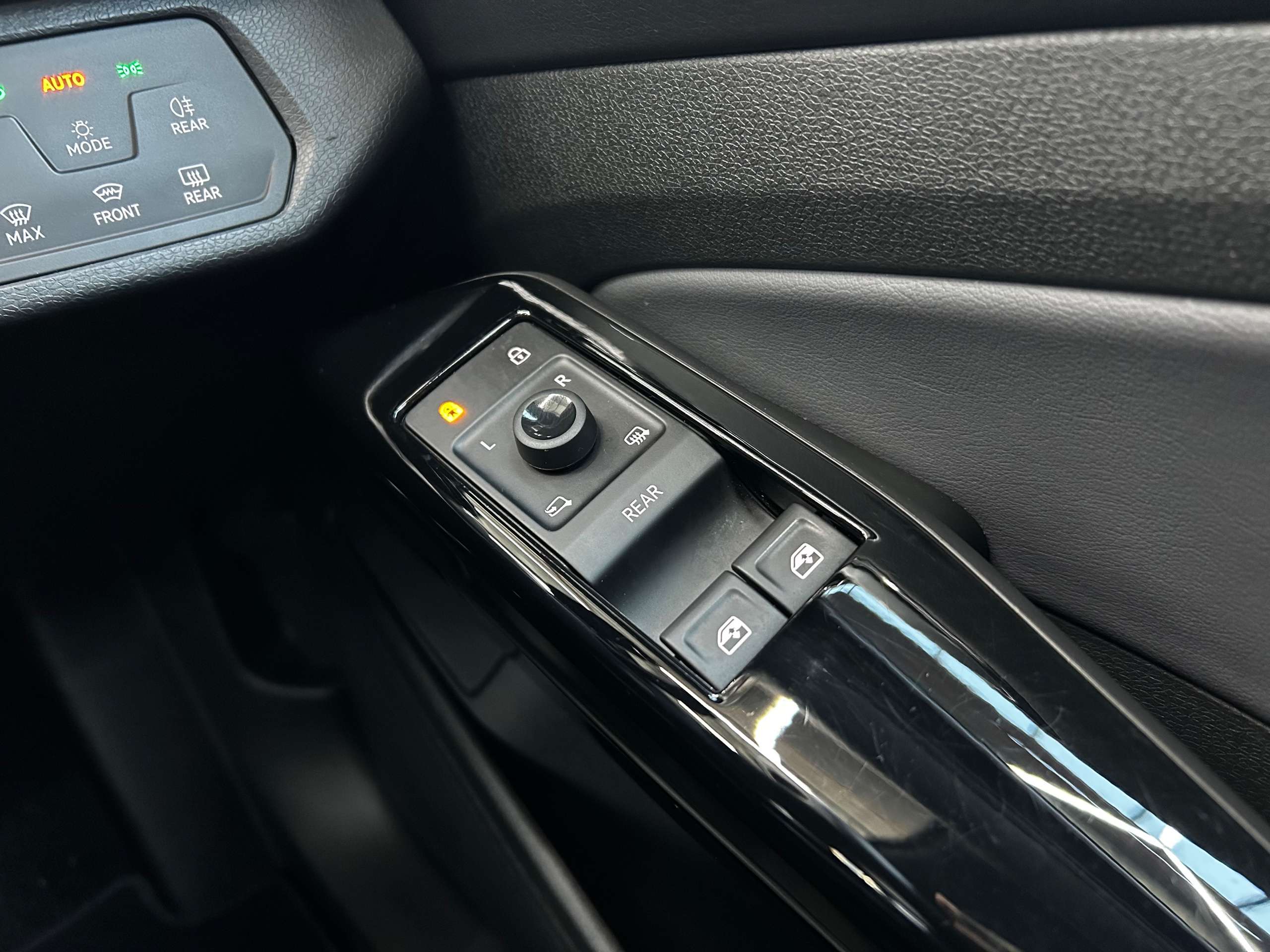 2022 VOLKSWAGEN ID.4 2022 VOLKSWAGEN ID.4