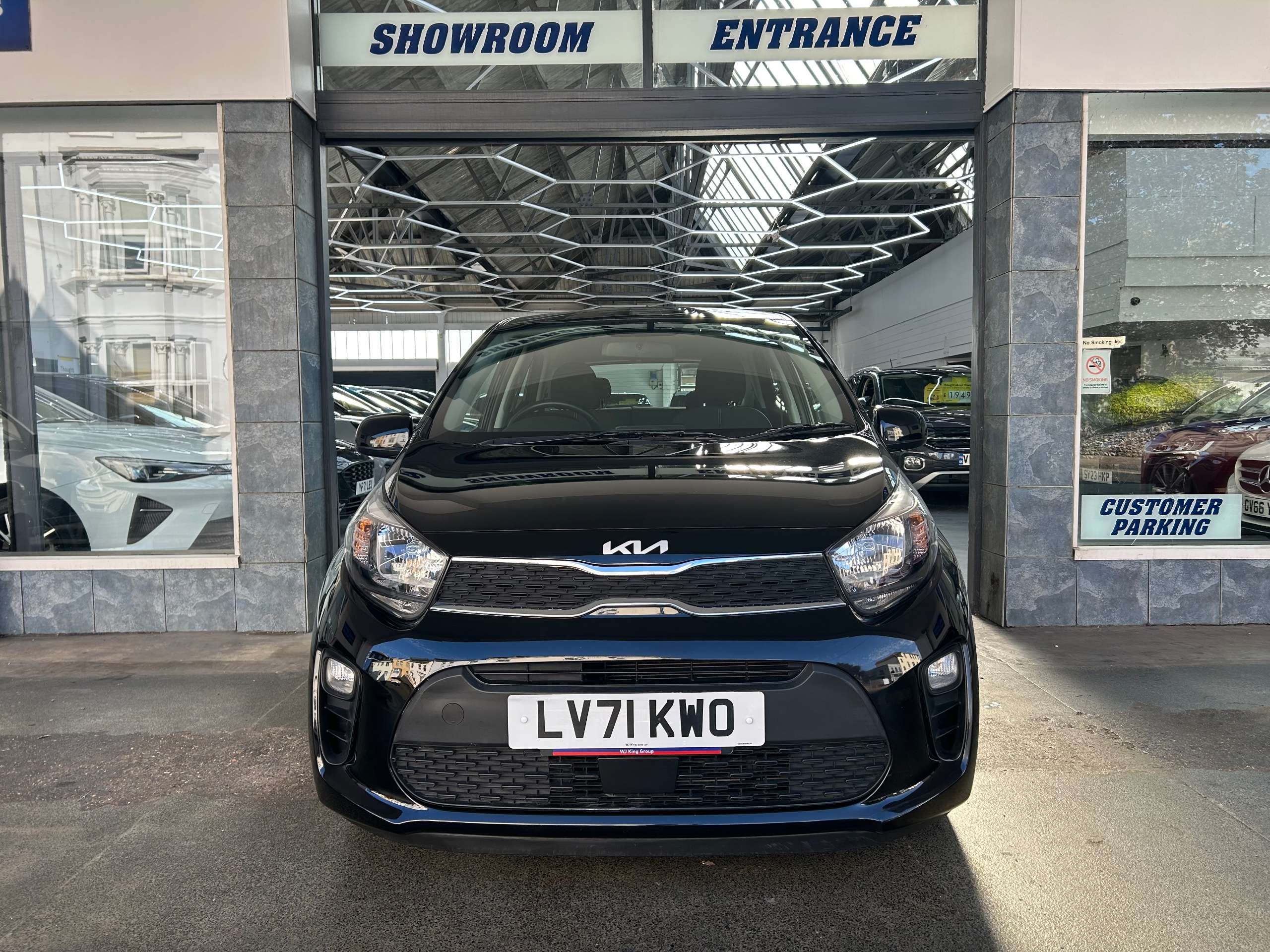 A 2021 KIA PICANTO 1.0 DPi 2 Hatchback Petrol AMT Euro 6 (s/s) (66 bhp) 5dr A 2021 KIA PICANTO 1.0 DPi 2 Hatchback Petrol AMT Euro 6 (s/s) (66 bhp) 5dr