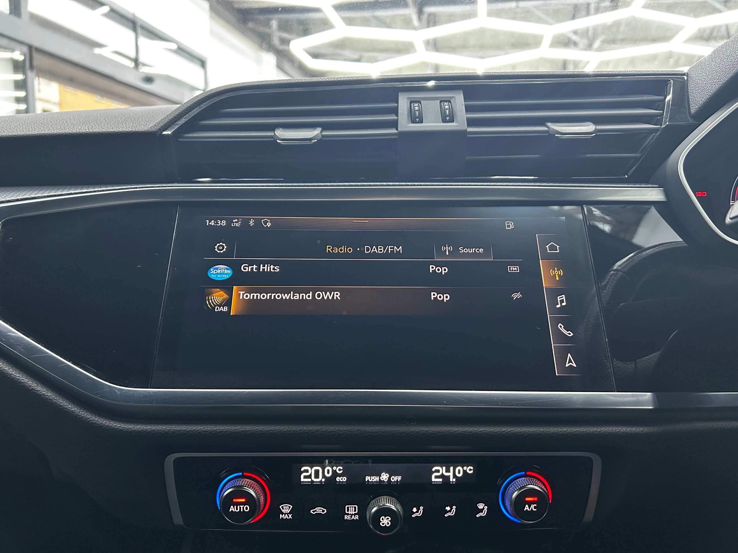 2021 AUDI Q3 2021 AUDI Q3