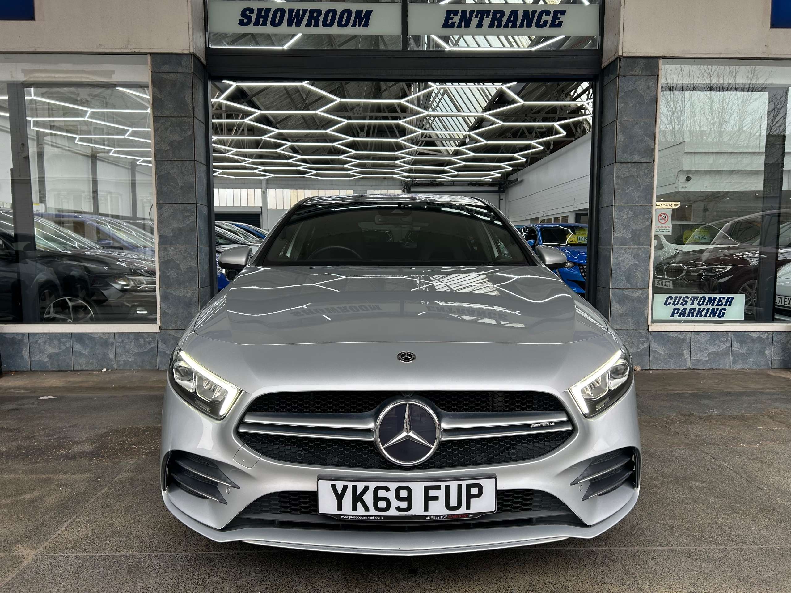 A 2019 MERCEDES-BENZ A CLASS 2.0 A35 AMG (Premium) Hatchback Petrol SpdS DCT 4MATIC Euro 6 (s/s) (306 ps) 5dr A 2019 MERCEDES-BENZ A CLASS 2.0 A35 AMG (Premium) Hatchback Petrol SpdS DCT 4MATIC Euro 6 (s/s) (306 ps) 5dr