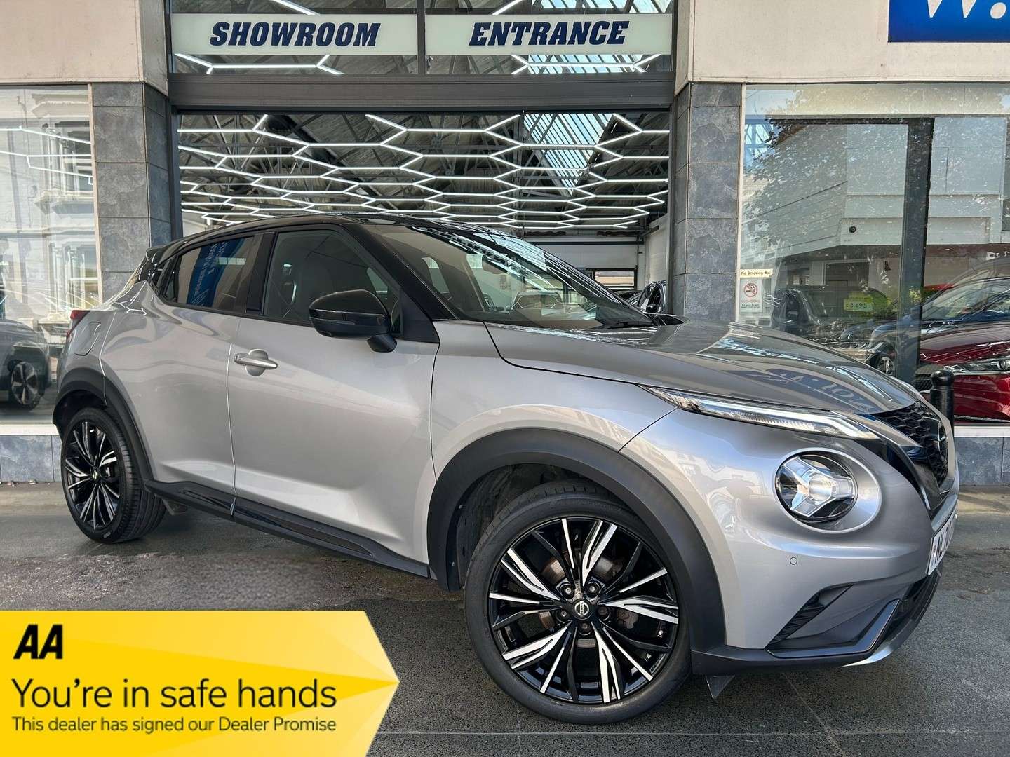 A 2020 NISSAN JUKE 1.0 DIG-T Tekna+ SUV Petrol DCT Auto Euro 6 (s/s) (114 ps) 5dr A 2020 NISSAN JUKE 1.0 DIG-T Tekna+ SUV Petrol DCT Auto Euro 6 (s/s) (114 ps) 5dr