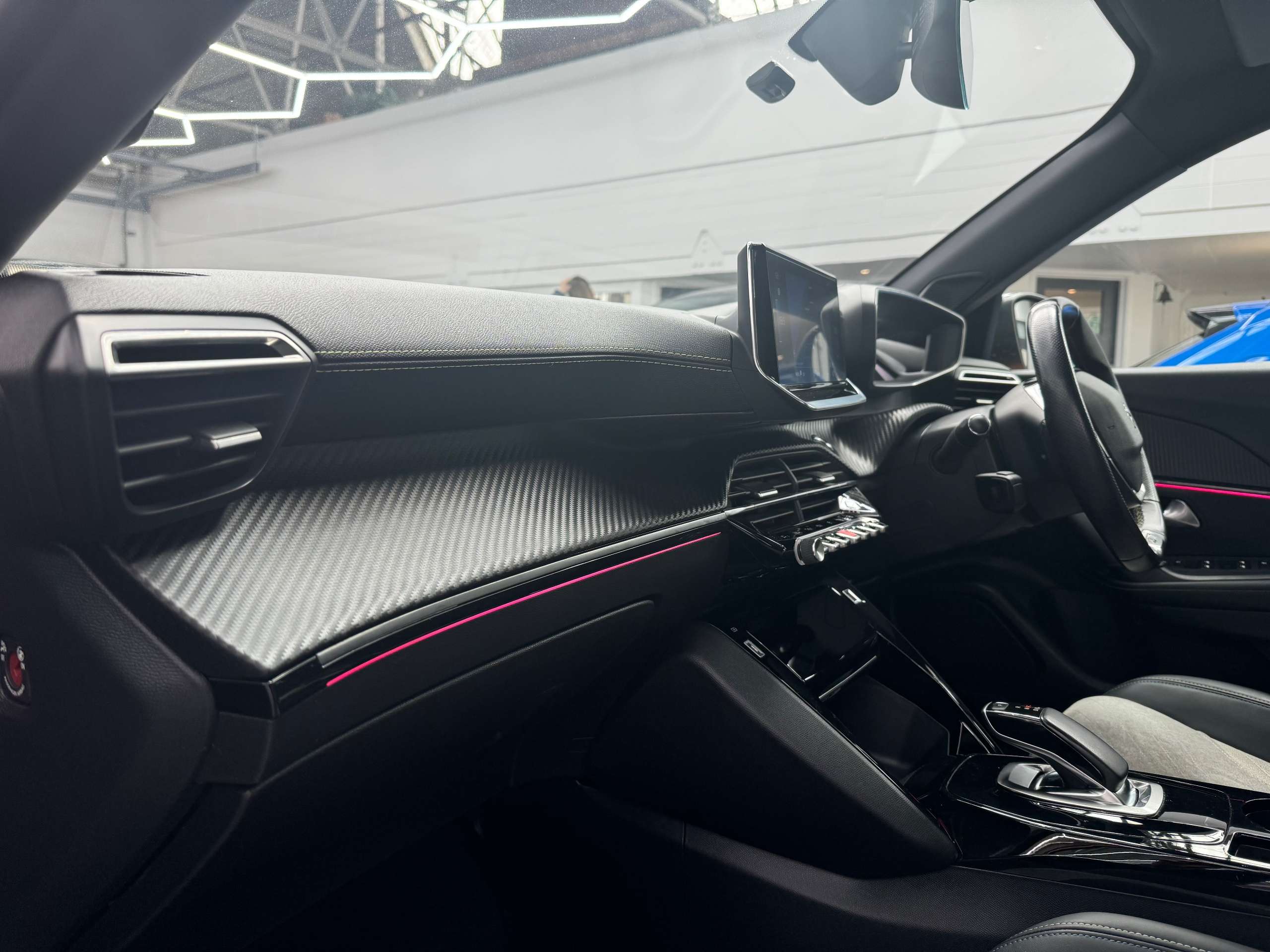 2021 PEUGEOT E-2008 2021 PEUGEOT E-2008