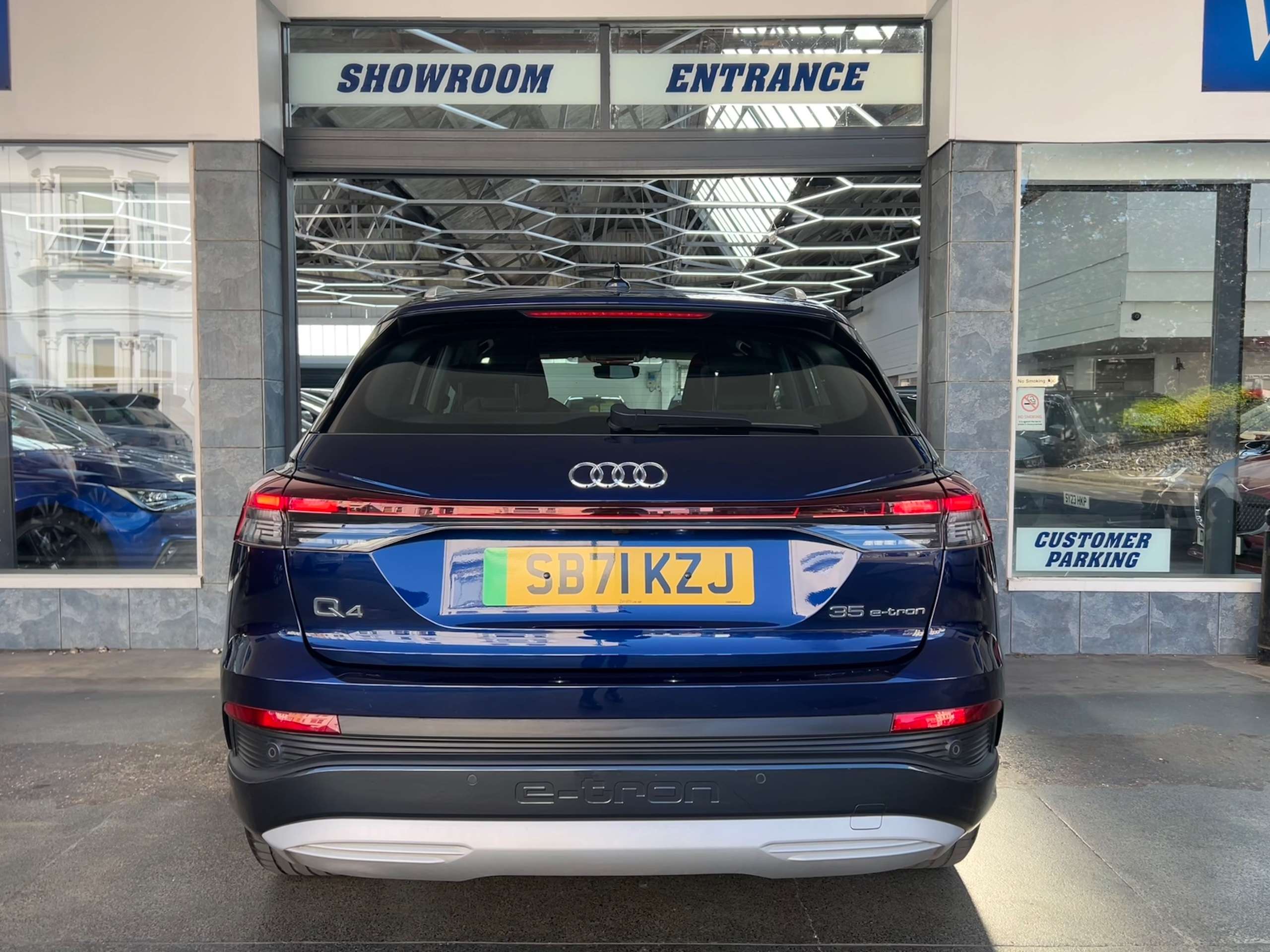 2022 AUDI Q4 E-TRON 2022 AUDI Q4 E-TRON