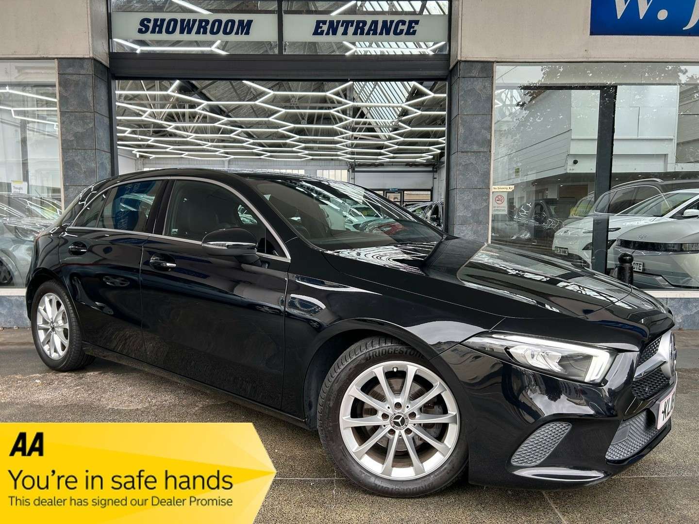 A 2018 MERCEDES-BENZ A CLASS 1.5 A180d Sport Hatchback Diesel 7G-DCT Euro 6 (s/s) (116 ps) 5dr A 2018 MERCEDES-BENZ A CLASS 1.5 A180d Sport Hatchback Diesel 7G-DCT Euro 6 (s/s) (116 ps) 5dr
