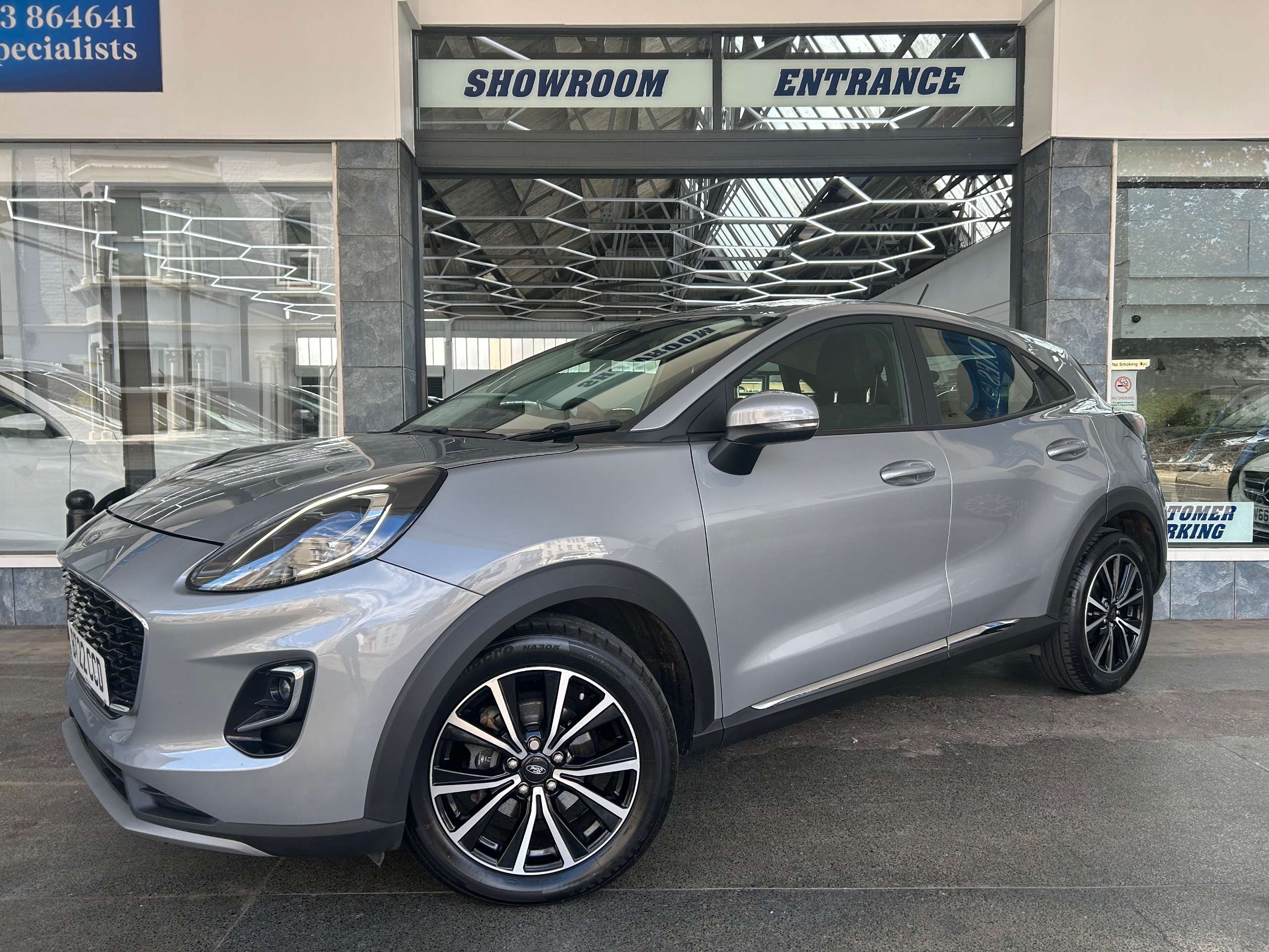 A 2022 FORD PUMA 1.0T EcoBoost MHEV Titanium SUV Petrol Hybrid DCT Euro 6 (s/s) (125 ps) 5dr A 2022 FORD PUMA 1.0T EcoBoost MHEV Titanium SUV Petrol Hybrid DCT Euro 6 (s/s) (125 ps) 5dr