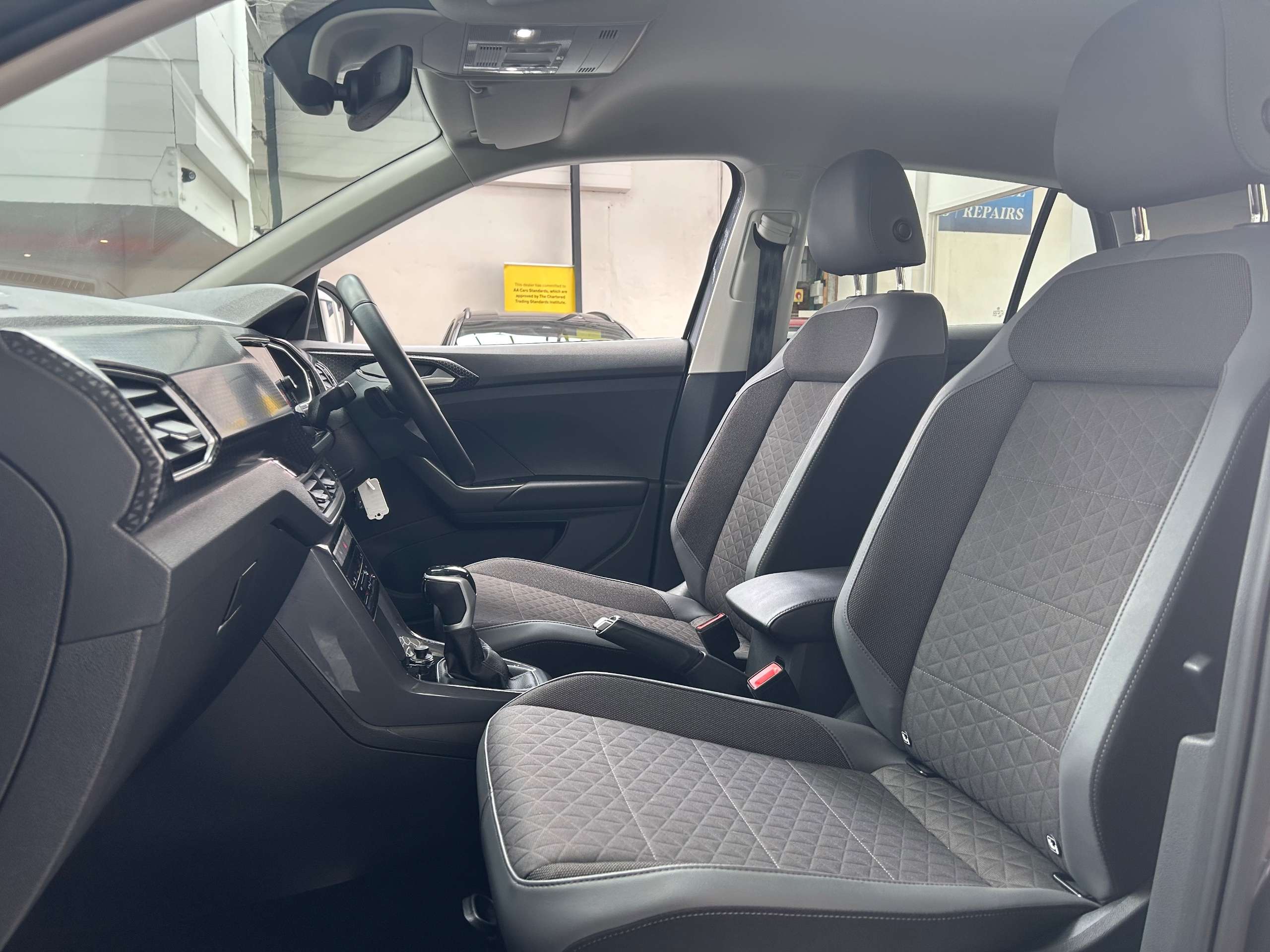 2023 VOLKSWAGEN T-CROSS 2023 VOLKSWAGEN T-CROSS