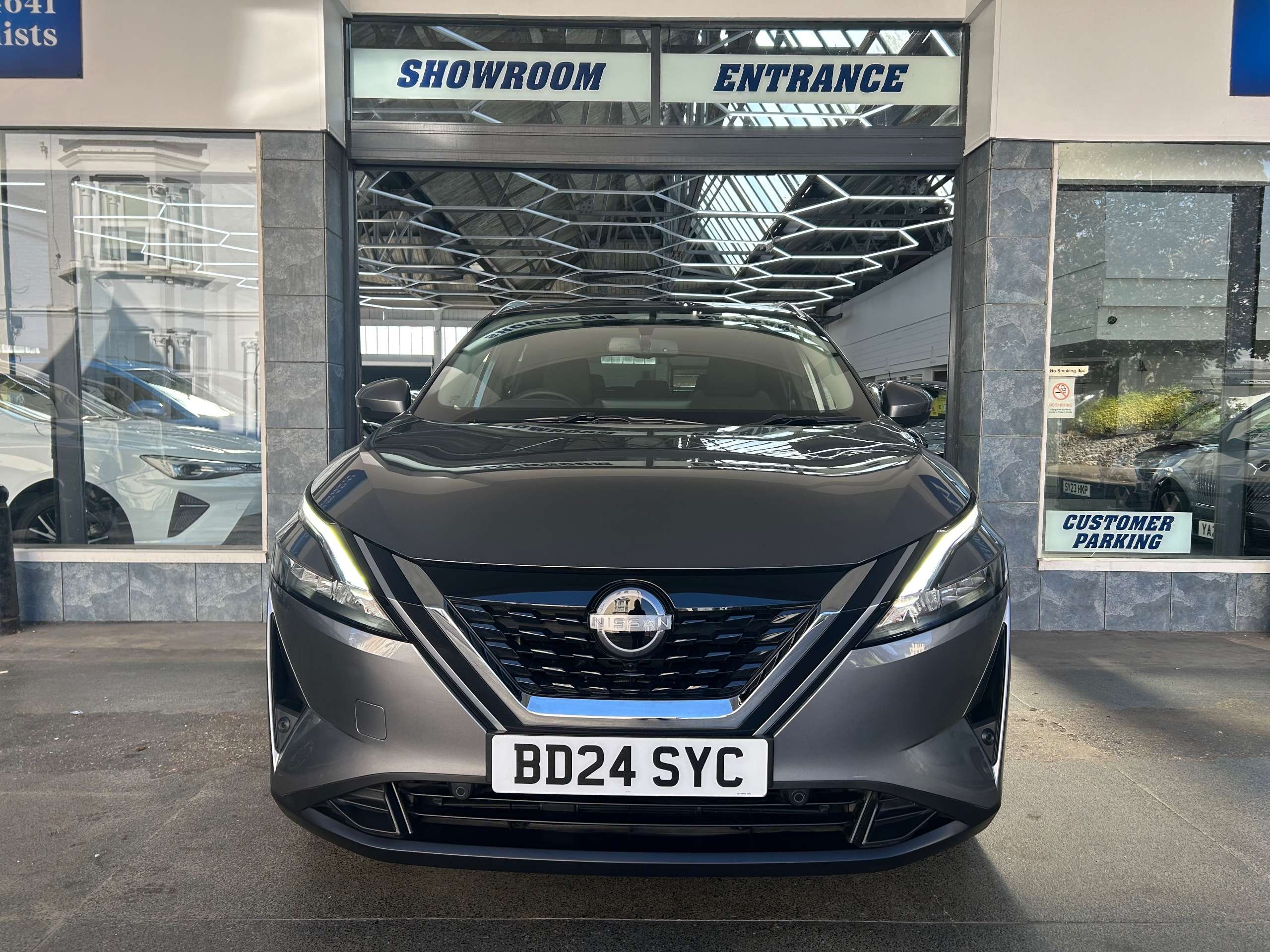 A 2024 NISSAN QASHQAI 1.5 h e-POWER N-Connecta SUV Petrol Hybrid Auto Euro 6 (s/s) (190 ps) 5dr A 2024 NISSAN QASHQAI 1.5 h e-POWER N-Connecta SUV Petrol Hybrid Auto Euro 6 (s/s) (190 ps) 5dr