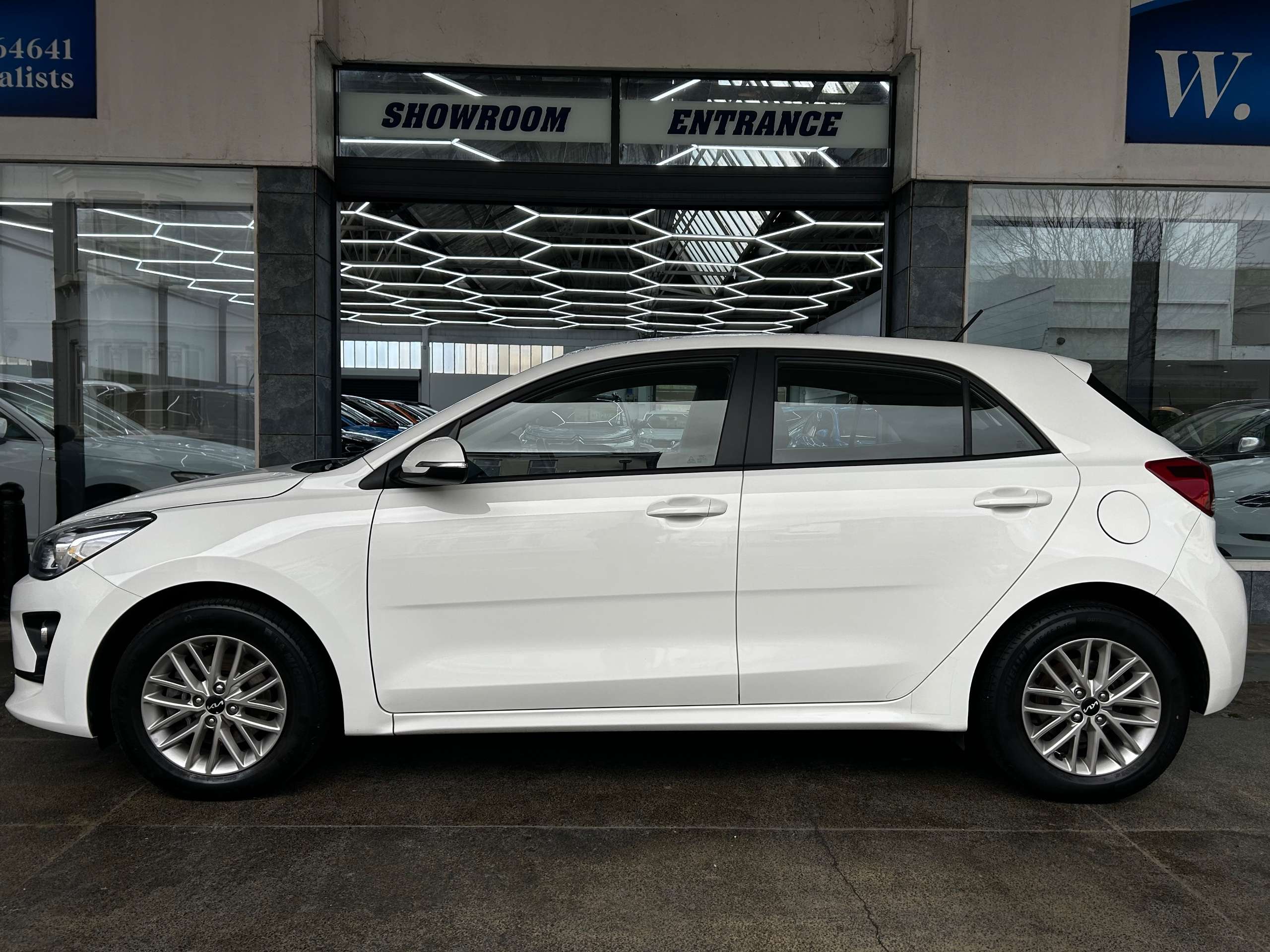 A 2023 KIA RIO 1.2 2 Hatchback Petrol Manual Euro 6 (s/s) (83 bhp) 5dr A 2023 KIA RIO 1.2 2 Hatchback Petrol Manual Euro 6 (s/s) (83 bhp) 5dr