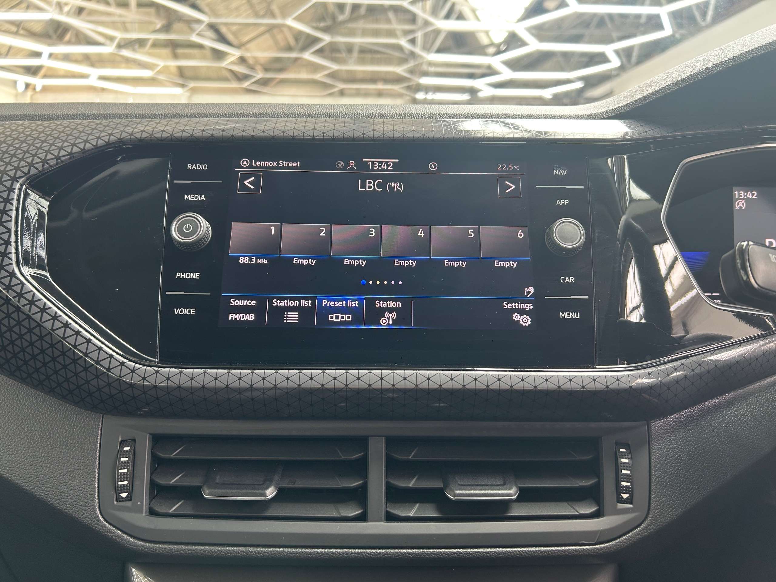 2023 VOLKSWAGEN T-CROSS 2023 VOLKSWAGEN T-CROSS