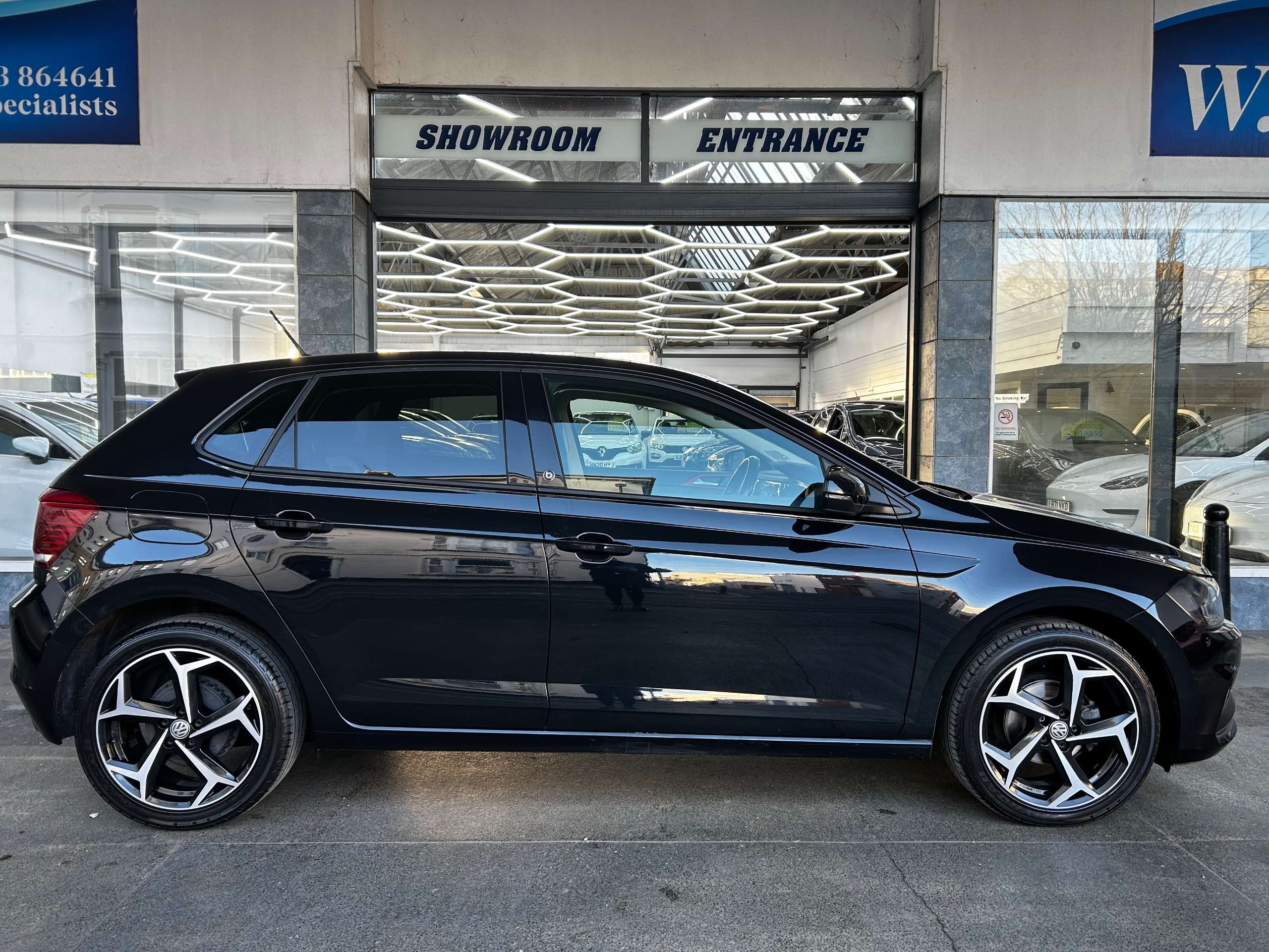 2018 VOLKSWAGEN POLO 2018 VOLKSWAGEN POLO