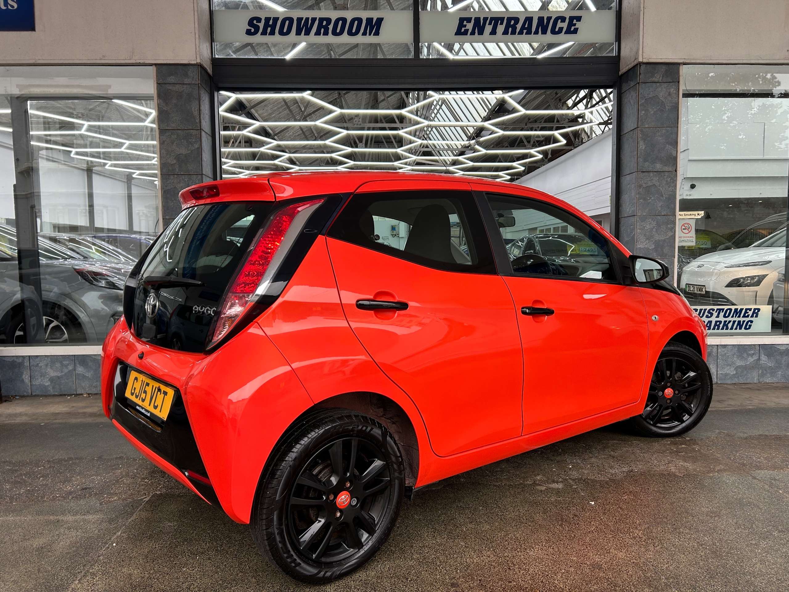 2015 TOYOTA AYGO 2015 TOYOTA AYGO