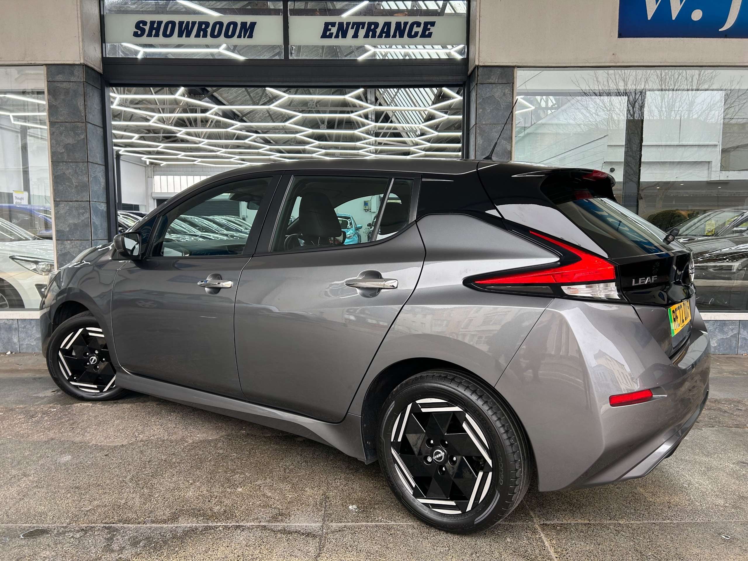 2022 NISSAN LEAF 2022 NISSAN LEAF