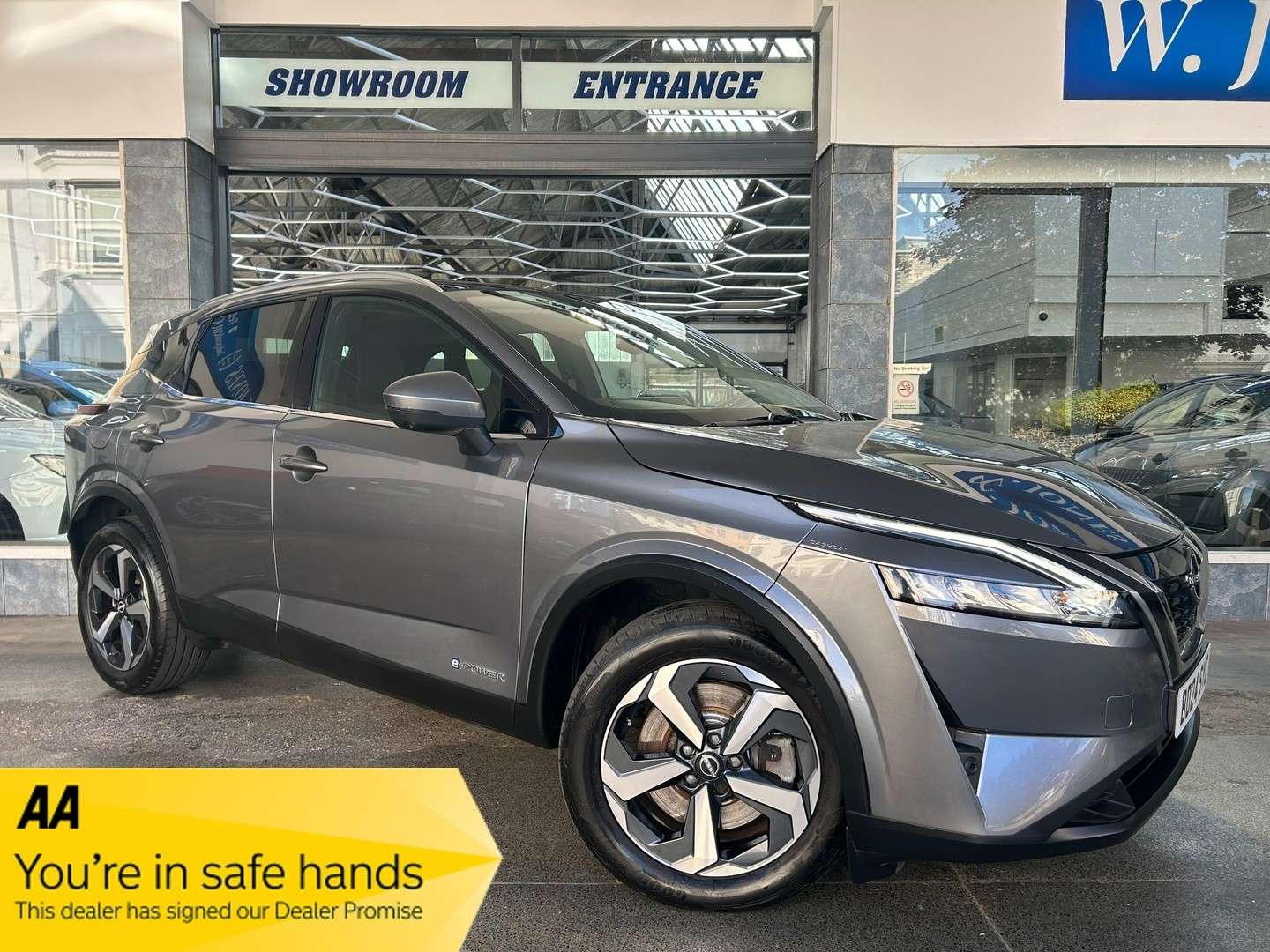 A 2024 NISSAN QASHQAI 1.5 h e-POWER N-Connecta SUV Petrol Hybrid Auto Euro 6 (s/s) (190 ps) 5dr A 2024 NISSAN QASHQAI 1.5 h e-POWER N-Connecta SUV Petrol Hybrid Auto Euro 6 (s/s) (190 ps) 5dr